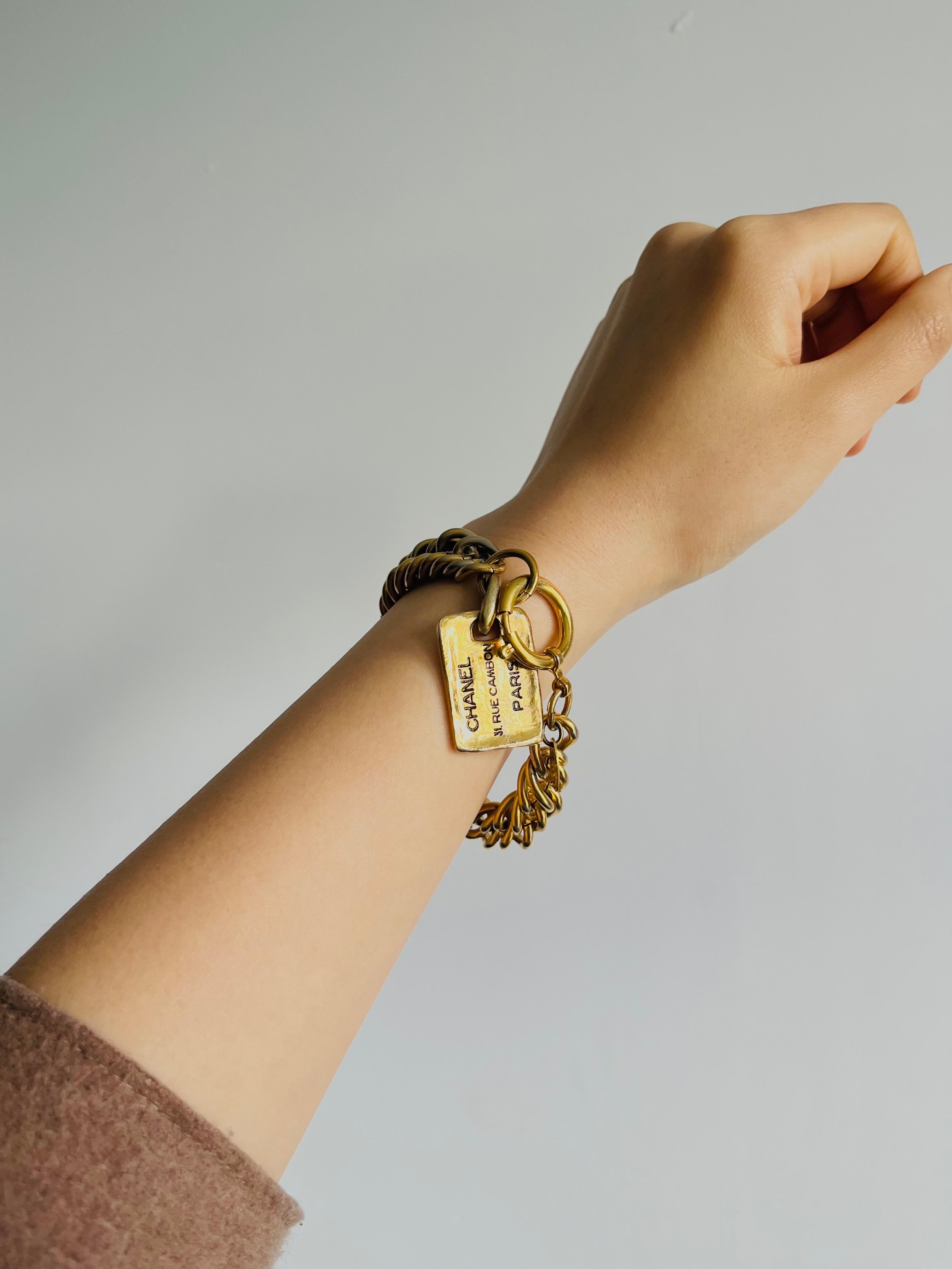  Chanel Vintage 1980 Large Rectangle Black Logo CC 31 Rue Cambon Paris Bracelet Unisexe 