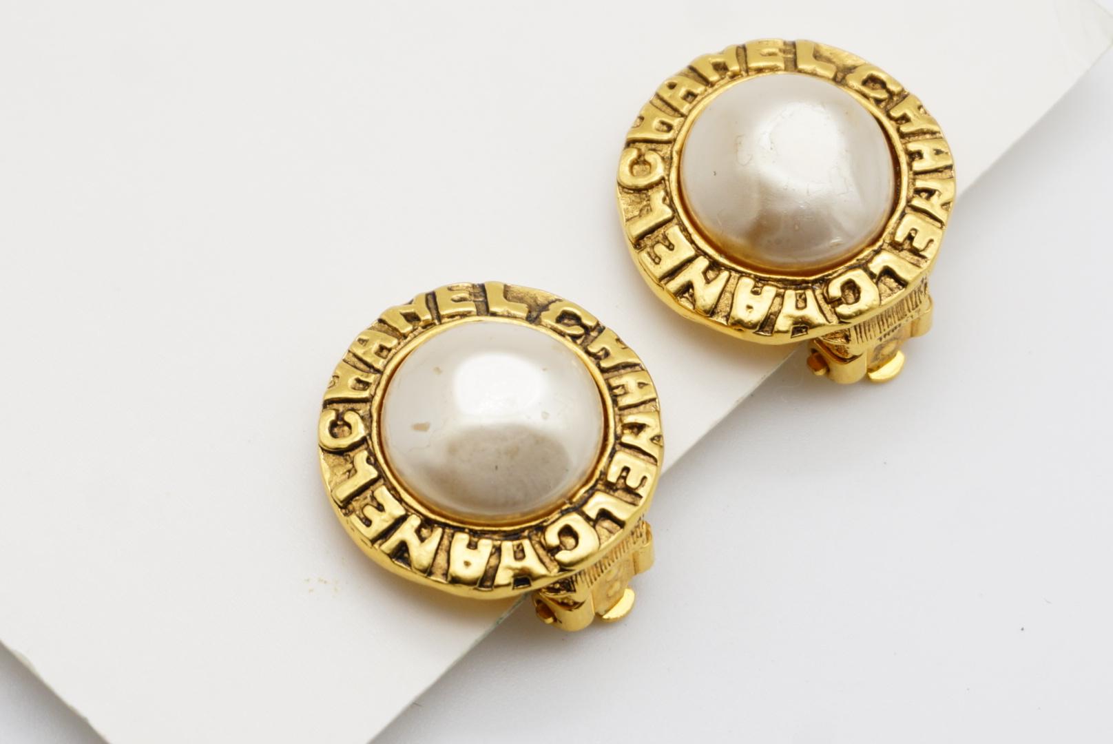 Chanel Vintage 1980s Logo CC Coco Engraved White Pearl Circle Gold Clip Earrings For Sale 4