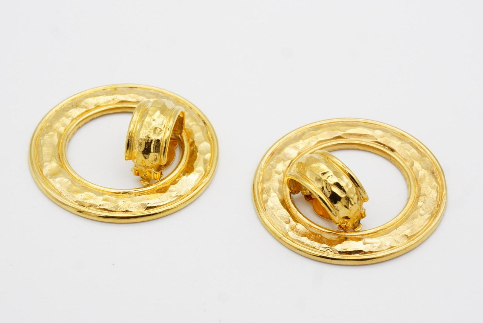 Chanel Vintage 1980s Massive Iconic Lava Round Circle Hoop Chunky Clip Earrings 8