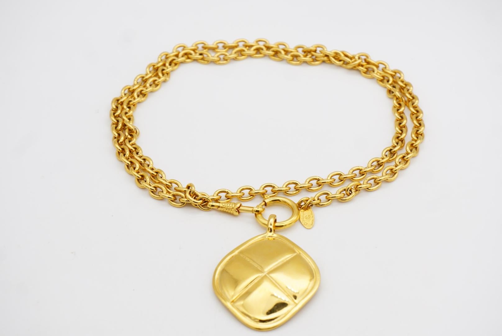 Chanel Vintage 1980s Matelassé Gesteppt Glow Diamond Lange Halskette Gürtel Armband im Angebot 10