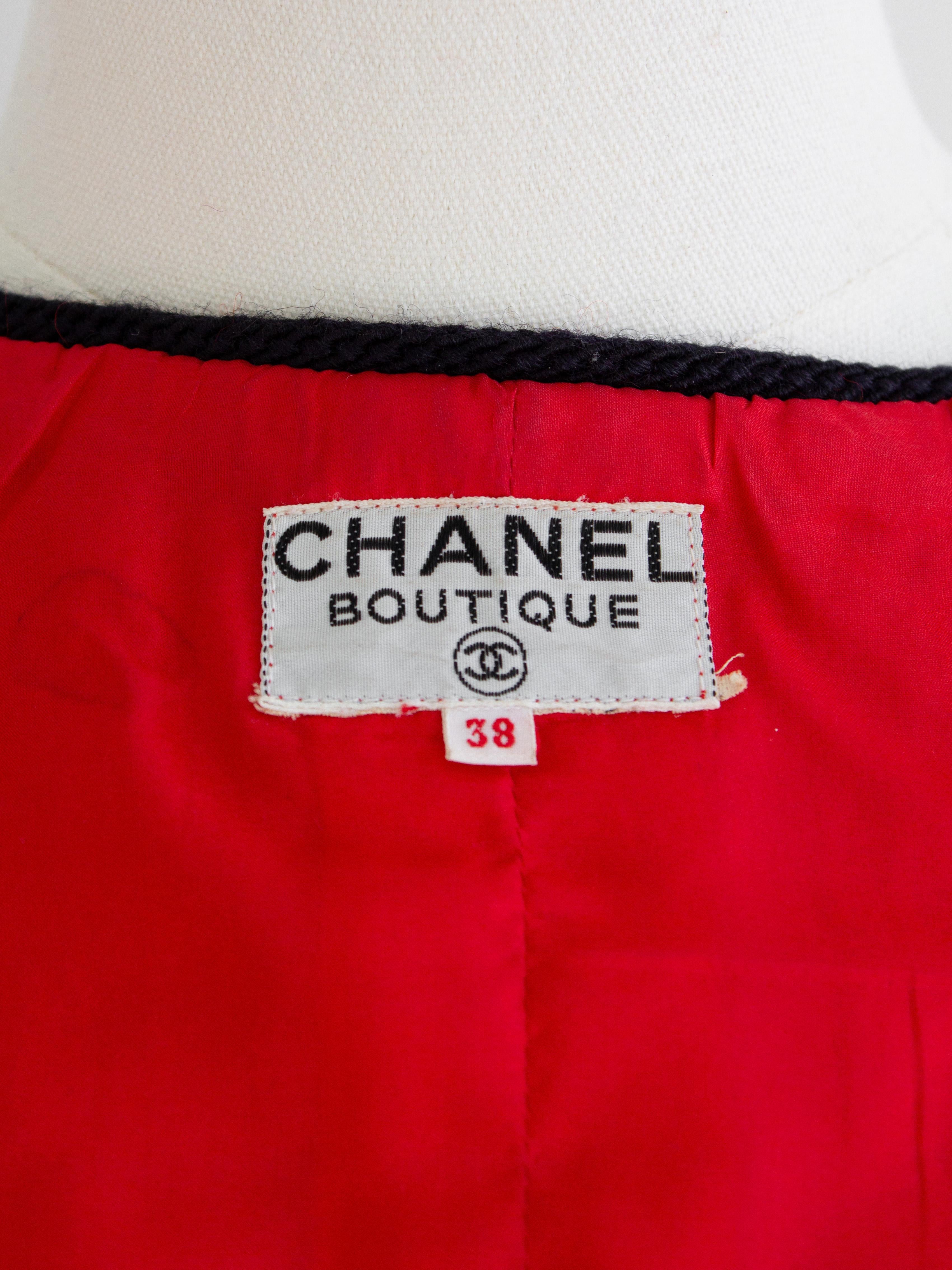 Chanel Vintage 1981 Parisian Red Gold Lion Tweed Jacket Skirt Suit For Sale 8
