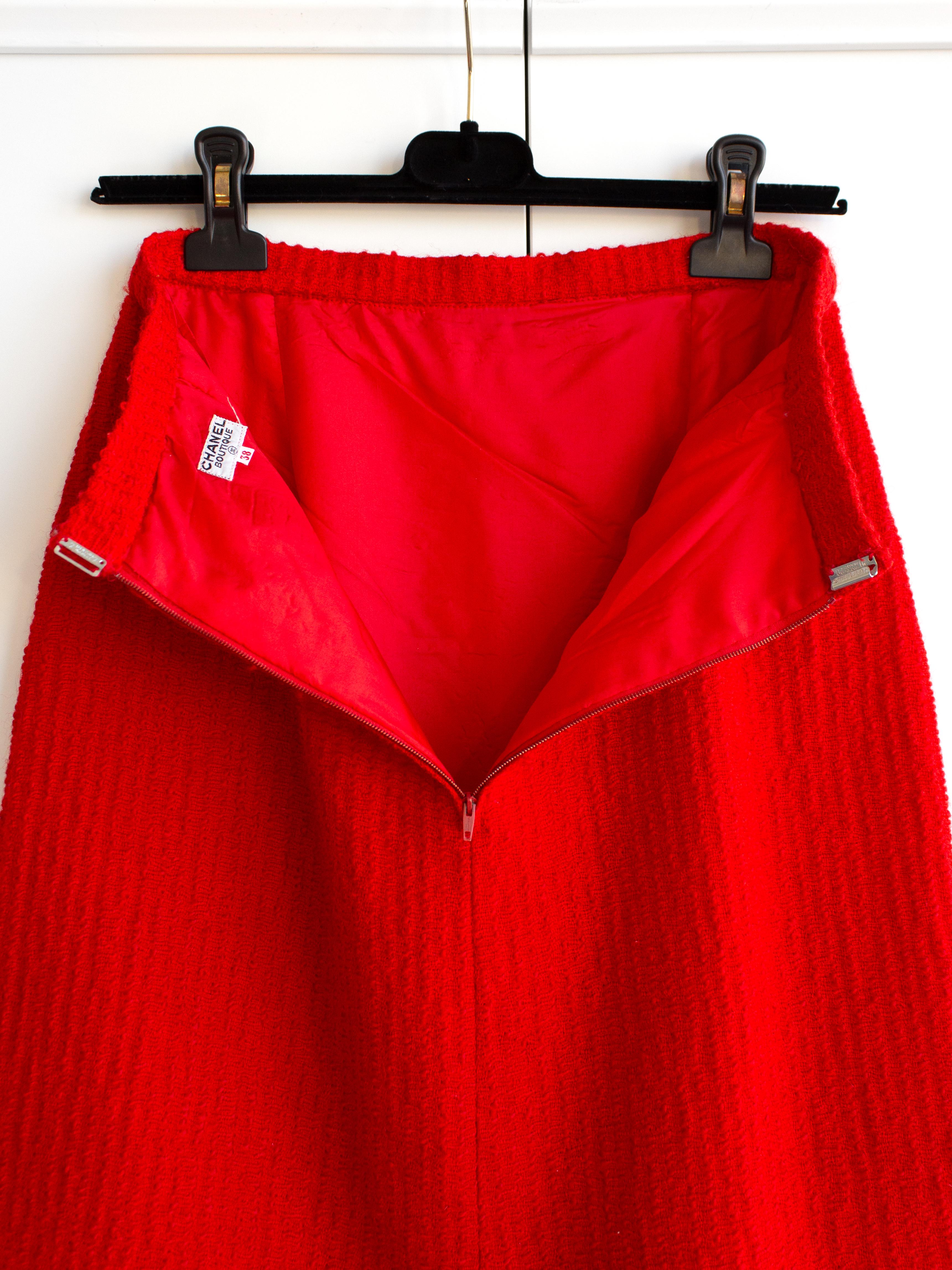 Chanel Vintage 1981 Parisian Red Gold Lion Tweed Jacket Skirt Suit For Sale 10