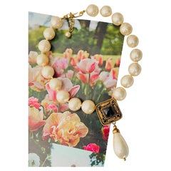 Chanel Vintage 1984 Gripoix Baroque Onyx Large White Pearls Square Drop Necklace