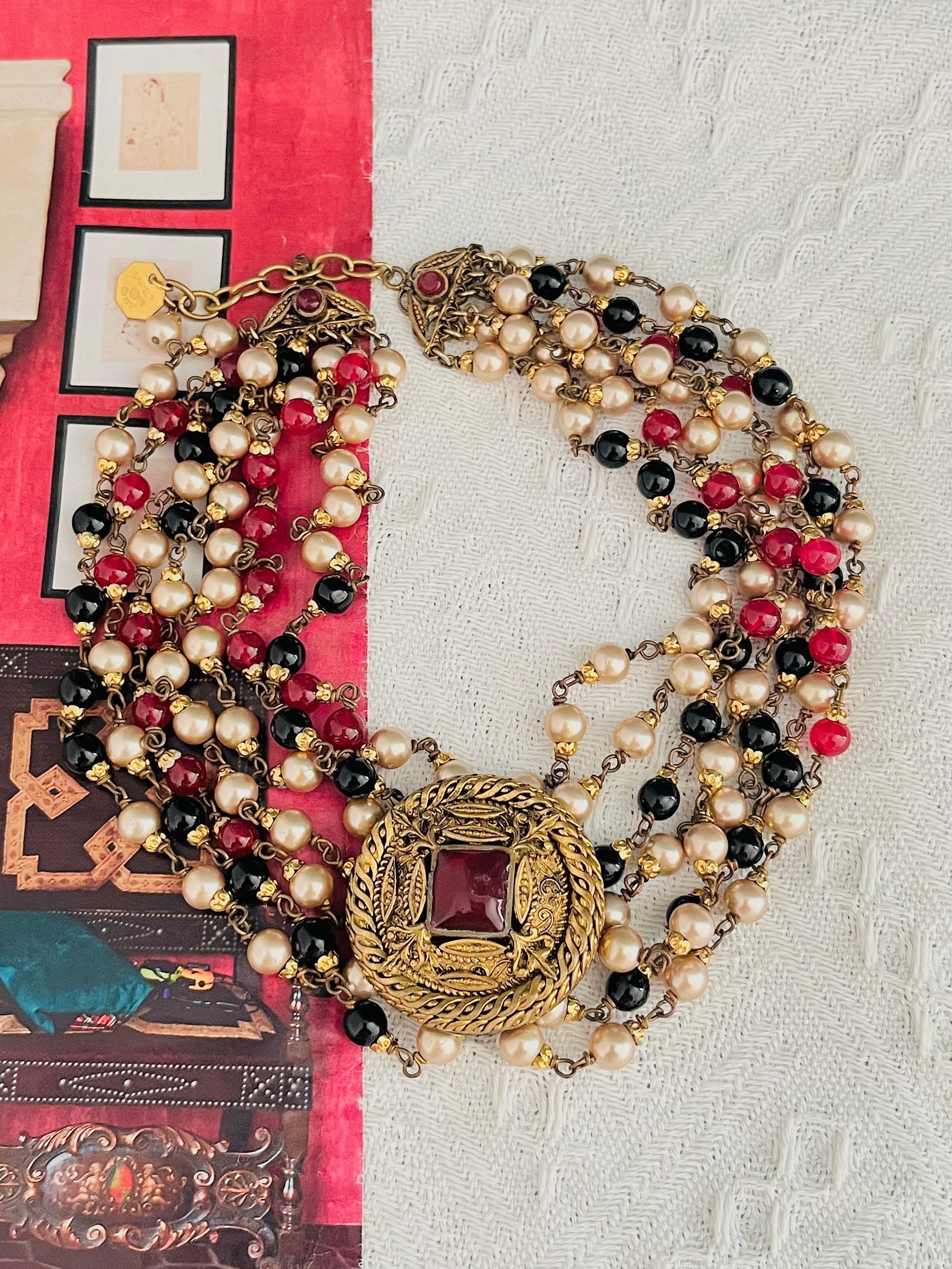 Chanel Vintage 1984 Gripoix Baroque Rubis Perles Onyx Brins Collier ras du cou Unisexe en vente