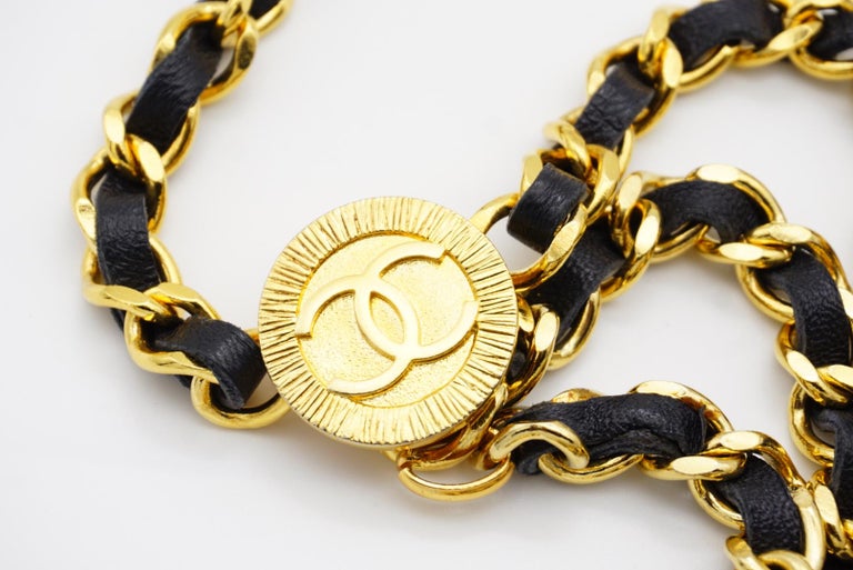 Chanel Vintage 1984 Medallion CC Logo Black Leather triple  display picture 1
