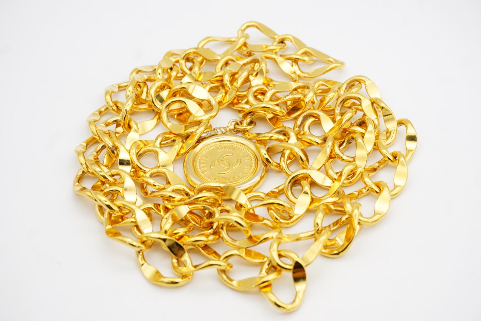 Chanel Vintage 1984 Medaillon CC Logo Kreis Charm Doppelstrang Halskette Gürtel im Angebot 11