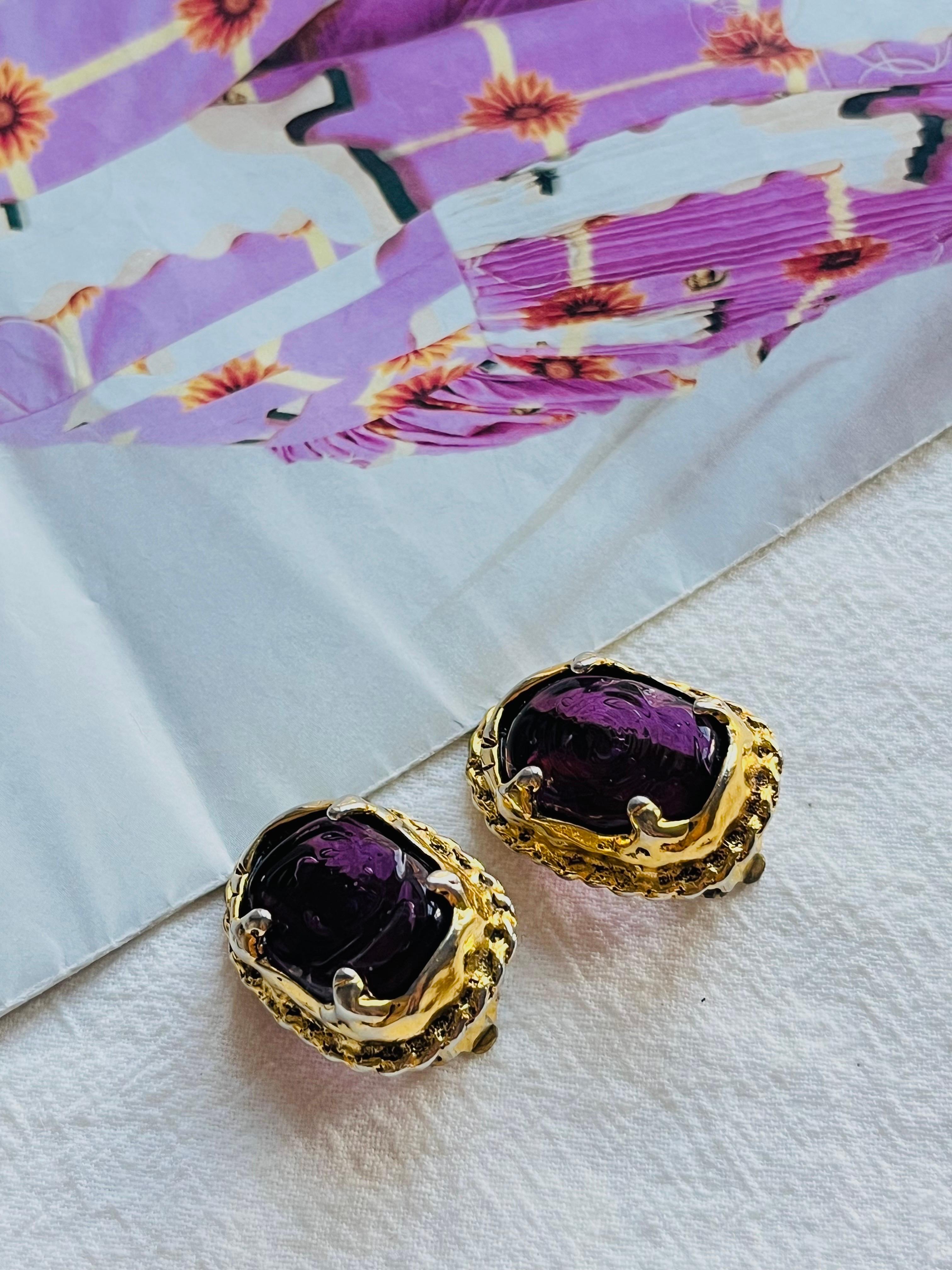 CHANEL Vintage 1985 Gripoix Amethyst Cabochon Crystal Oval Chunky Clip Ohrringe im Zustand „Gut“ im Angebot in Wokingham, England