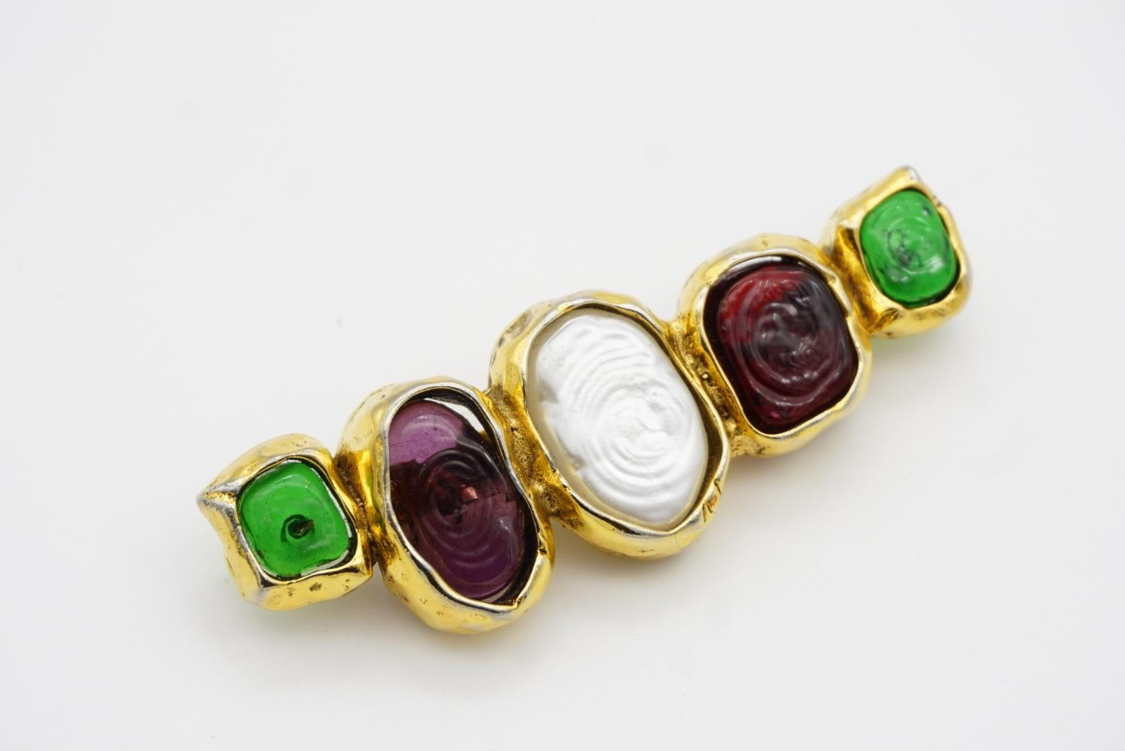 Chanel Vintage 1985 Gripoix Cabochon Ruby Emerald Amethyst White Pearl Brooch For Sale 7