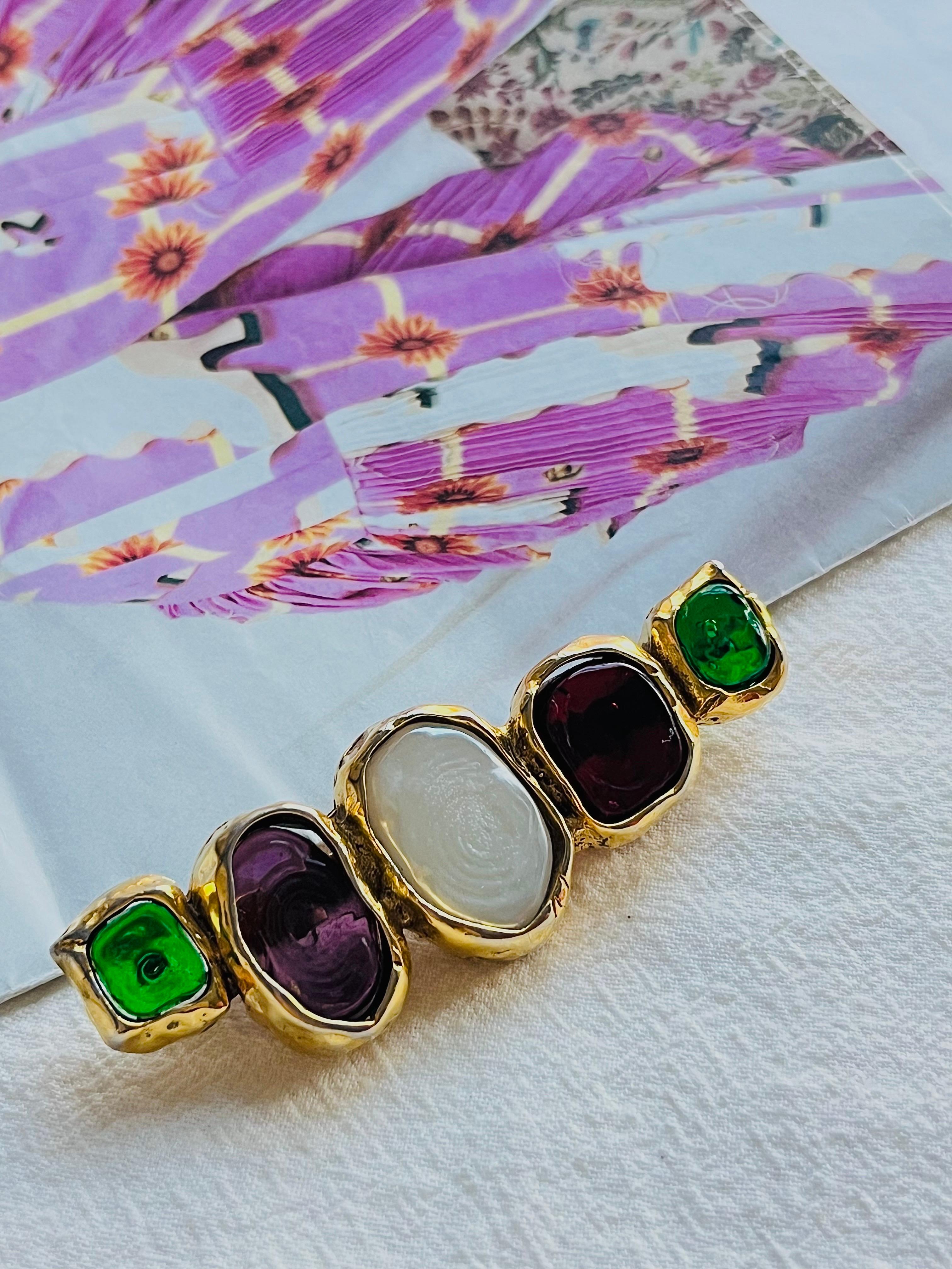 Art Deco Chanel Vintage 1985 Gripoix Cabochon Ruby Emerald Amethyst White Pearl Brooch For Sale