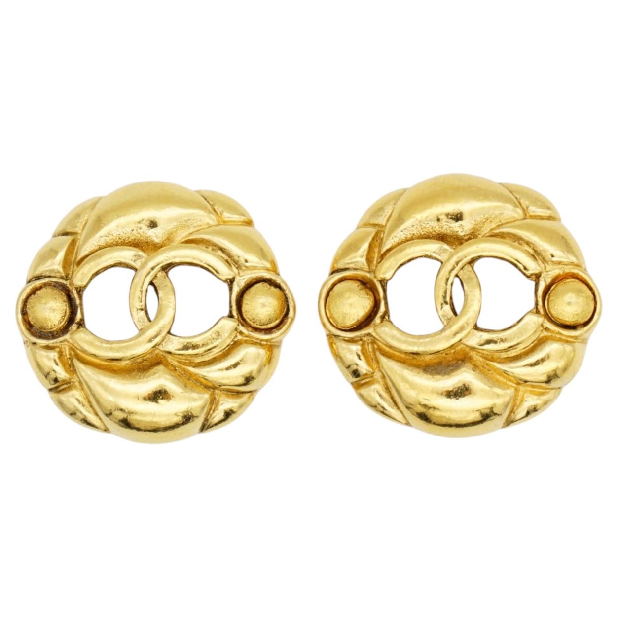 Chanel Vintage 1986 Gold Logo CC Coco Openwork Circle Round Double Dots Earrings For Sale