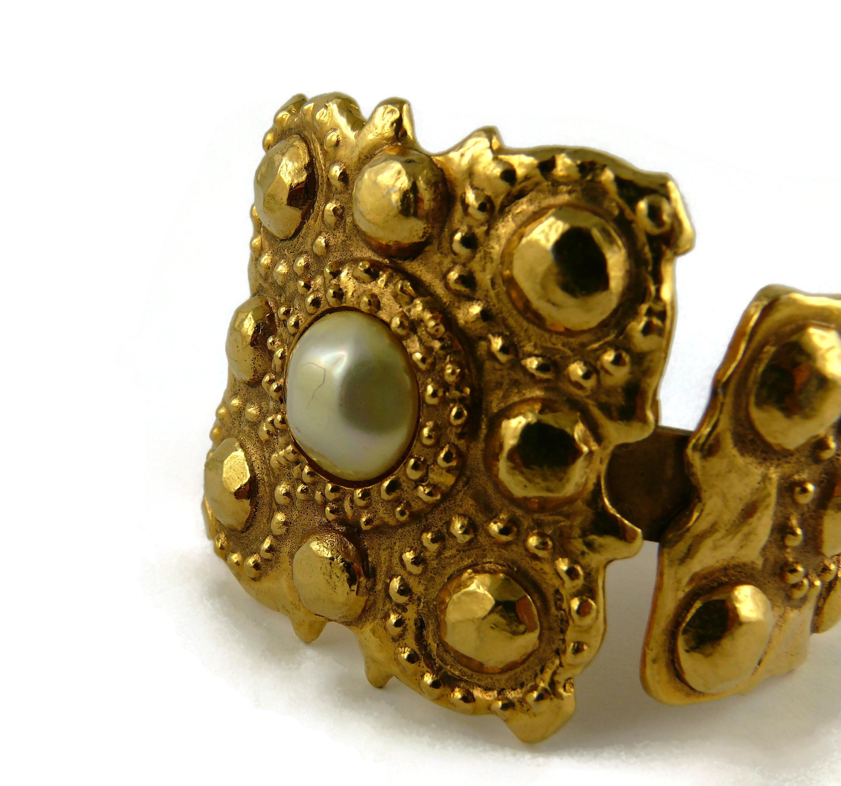 Chanel Vintage 1988 Gold Toned Byzantine Pearl Cuff Bracelet 7