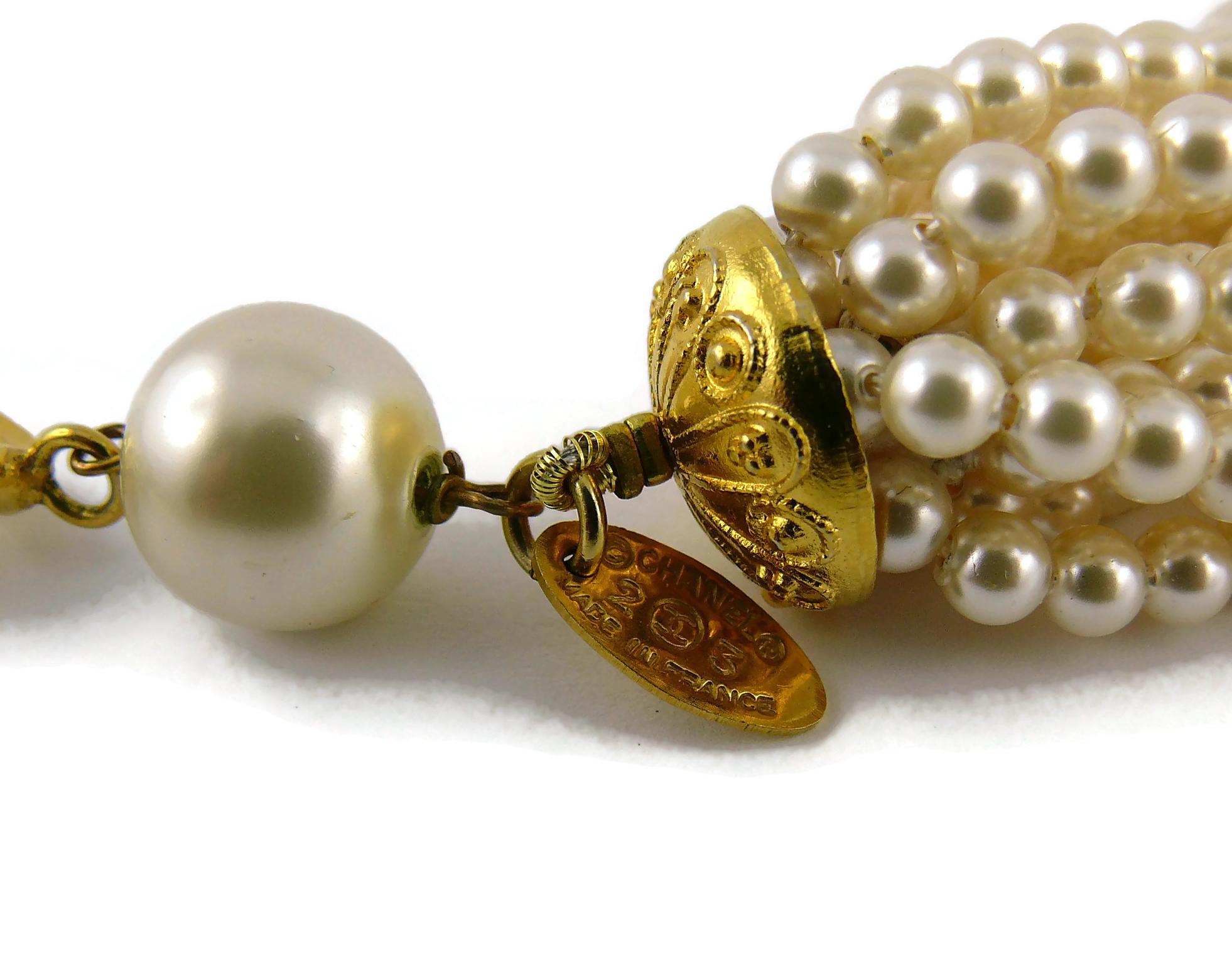 Cintura a catena con nappe di perle Chanel Vintage 1988 in vendita 6