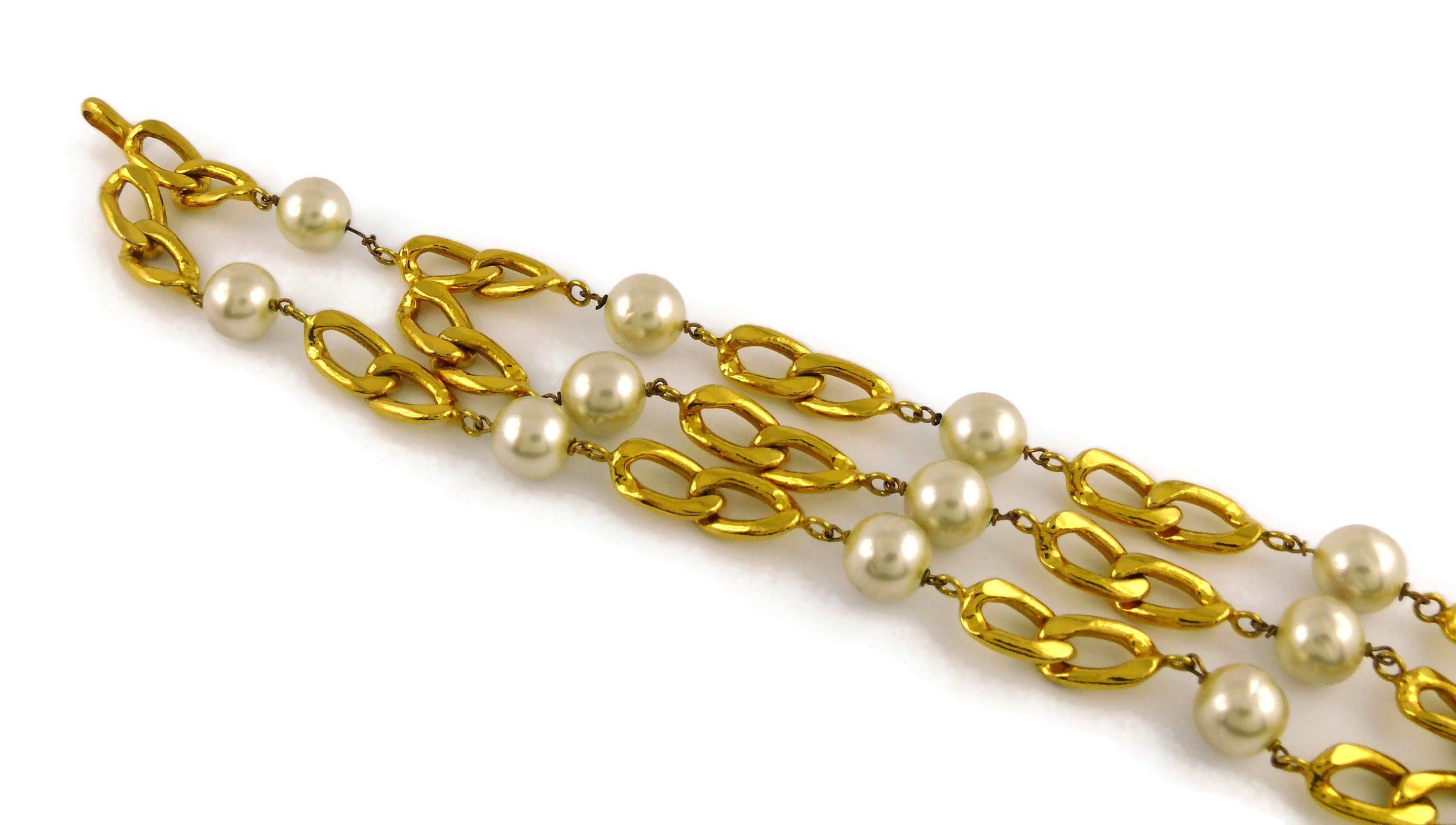 Beige Cintura a catena con nappe di perle Chanel Vintage 1988 in vendita