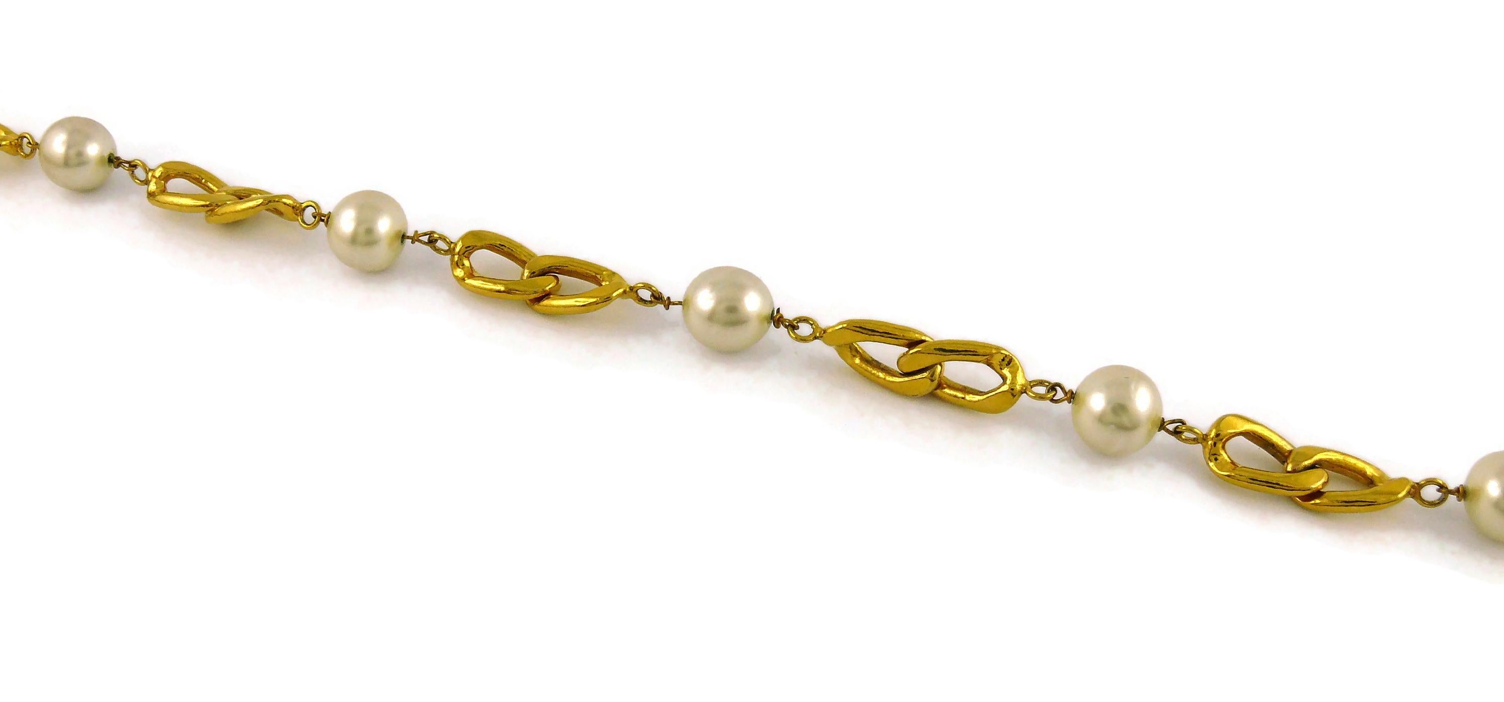 Cintura a catena con nappe di perle Chanel Vintage 1988 in vendita 2