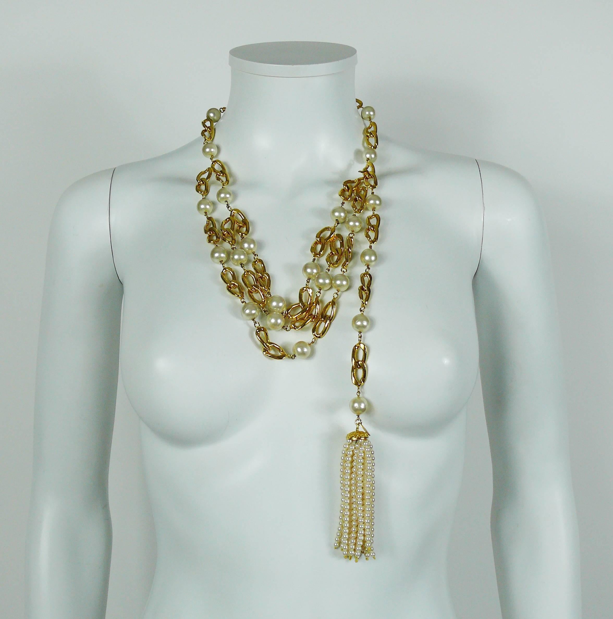 Cintura a catena con nappe di perle Chanel Vintage 1988 in vendita 4