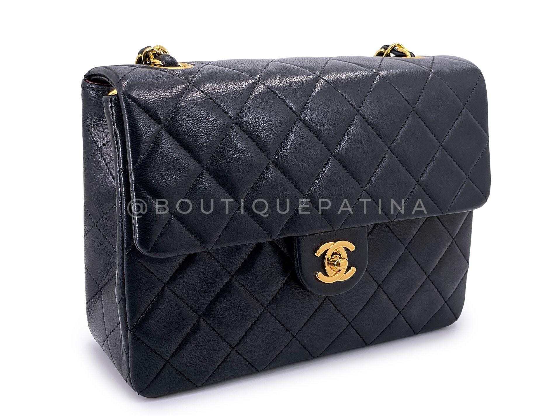 Chanel Vintage 1989 Schwarz Mini Flap Bag Klassisches Lammfell 20cm 24k GHW 68724 im Zustand „Hervorragend“ im Angebot in Costa Mesa, CA