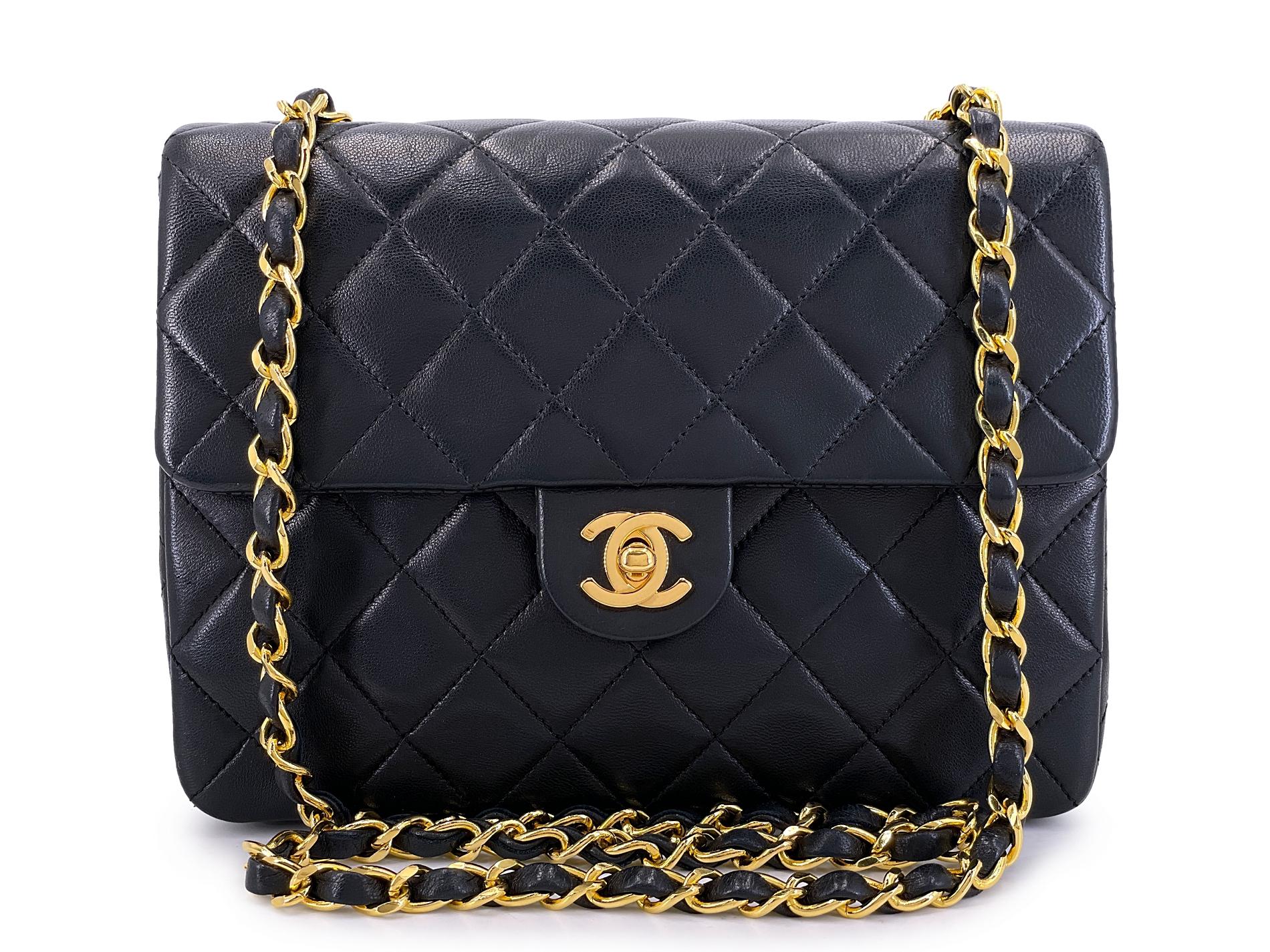 Chanel Vintage 1989 Black Mini Flap Bag Classic Lambskin 20cm 24k GHW 68724