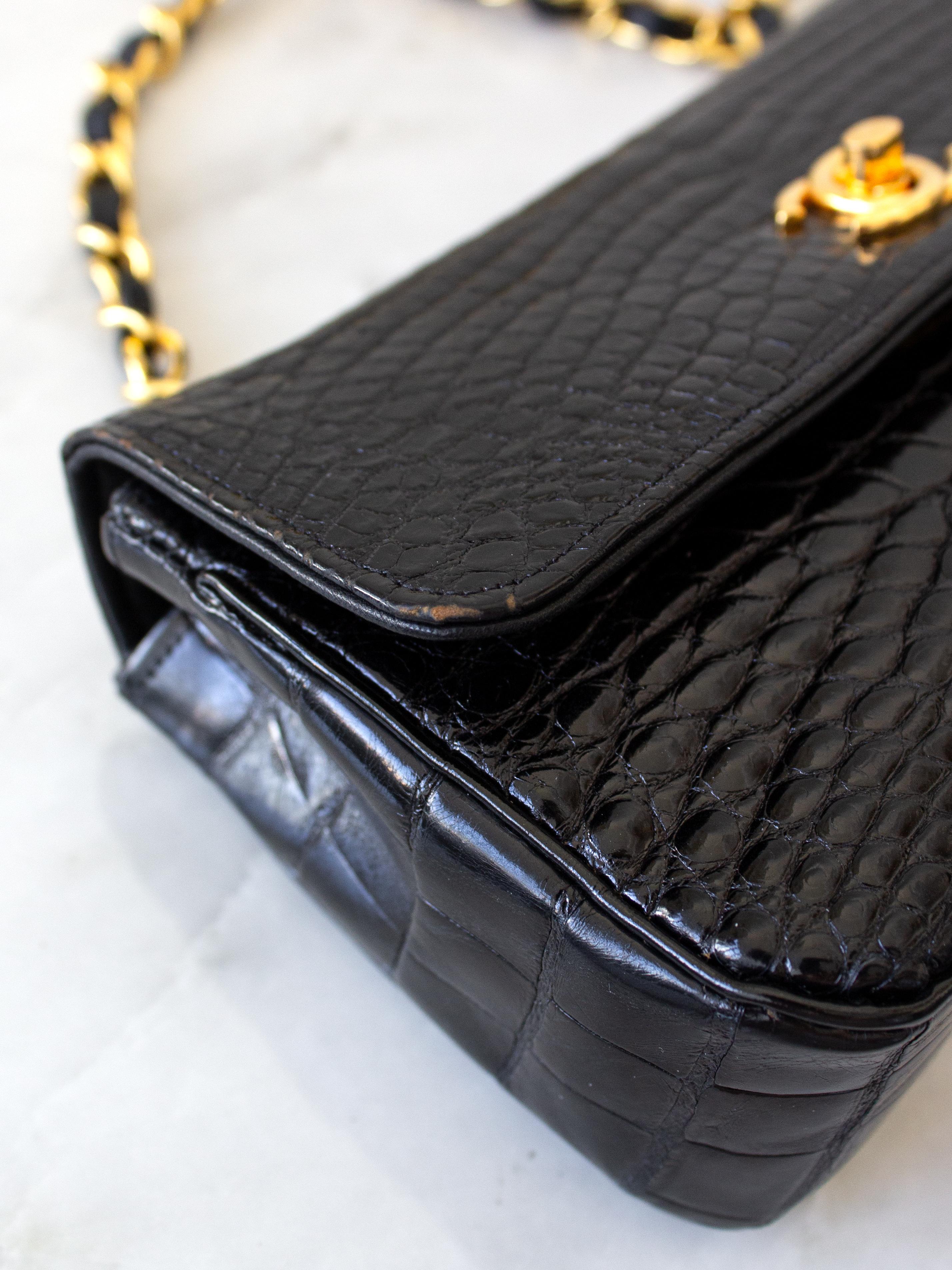 Chanel Vintage 1989 Classic Mini Flap Black Alligator 24K Gold Plated Bag For Sale 4