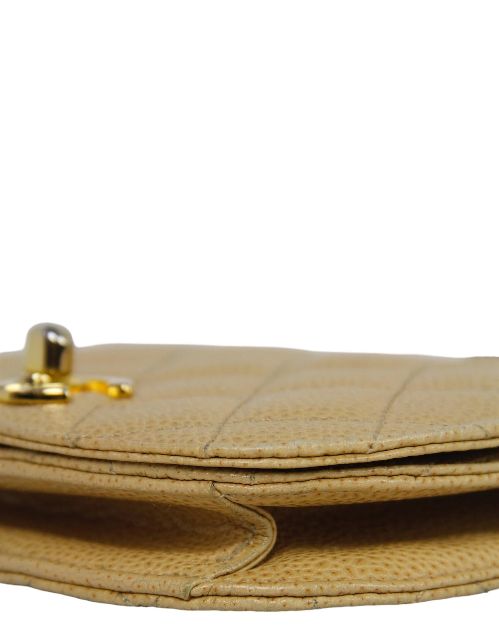Women's Chanel Vintage 1990s Beige Caviar Leather Quilted Belt Bag sz 85/34