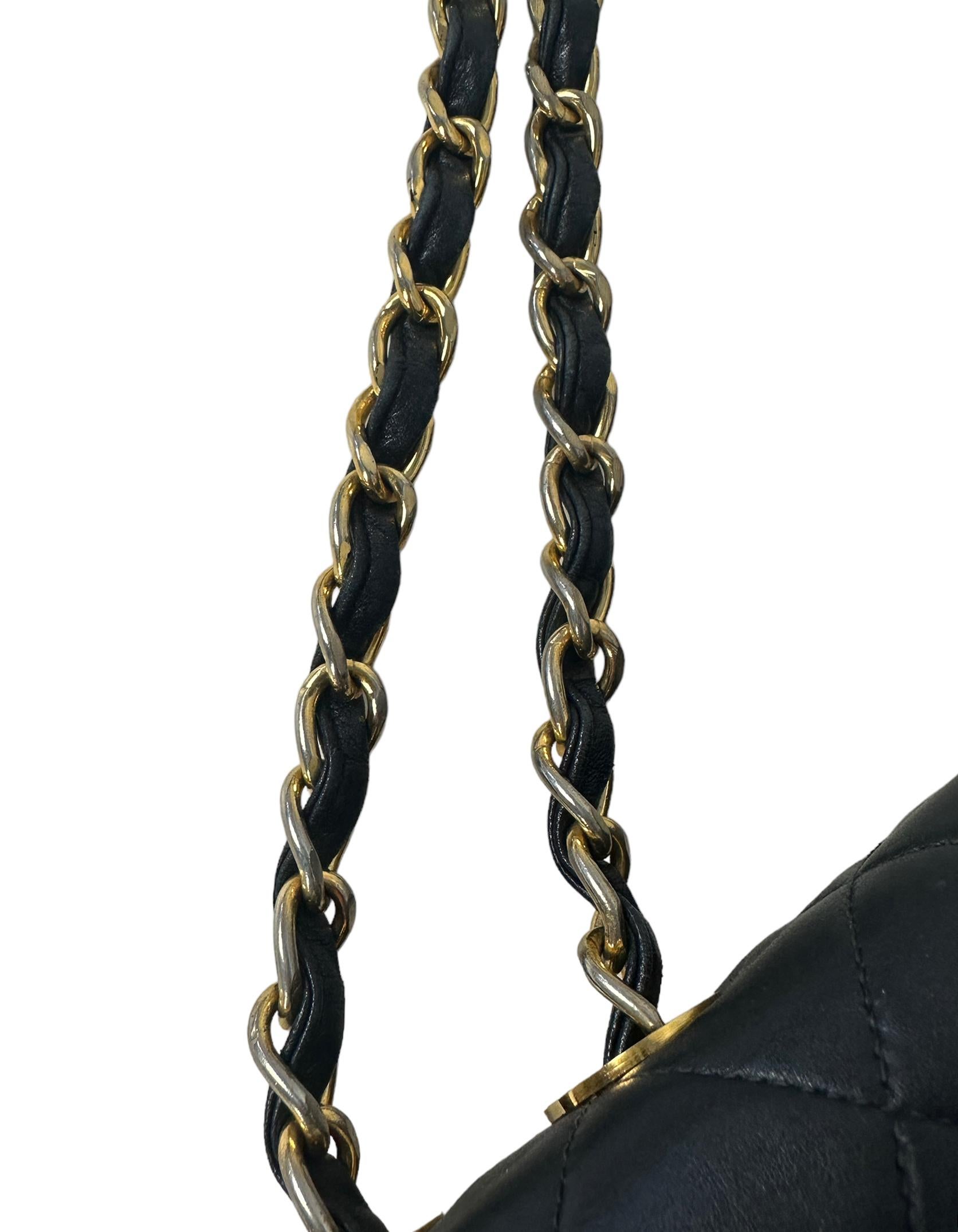 Chanel Vintage 1990s Black Lambskin Leather XL Jumbo Flap Bag For Sale 5