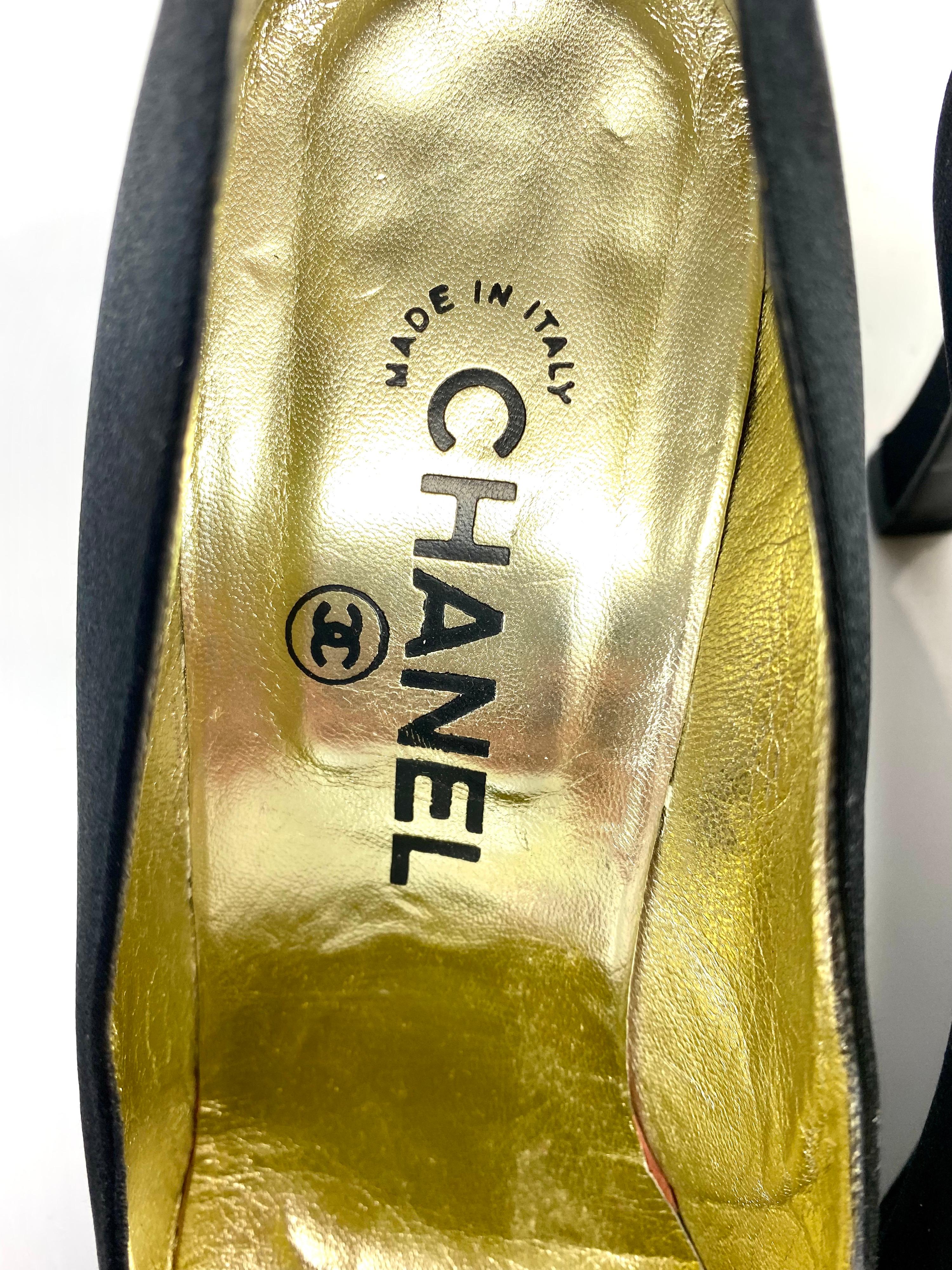 Chanel Vintage 1990’s Black Satin Pumps Size 38.5 For Sale 4