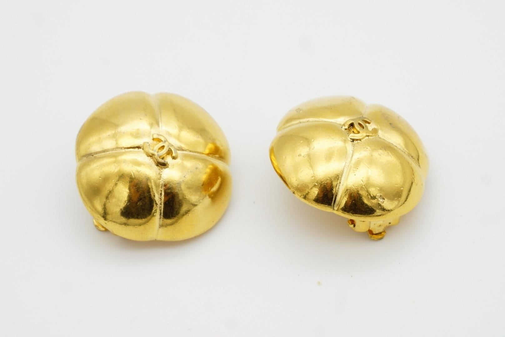 Chanel Vintage 1990s Coco Crush Classic Logo CC Camellia Cross Dome Earrings For Sale 5