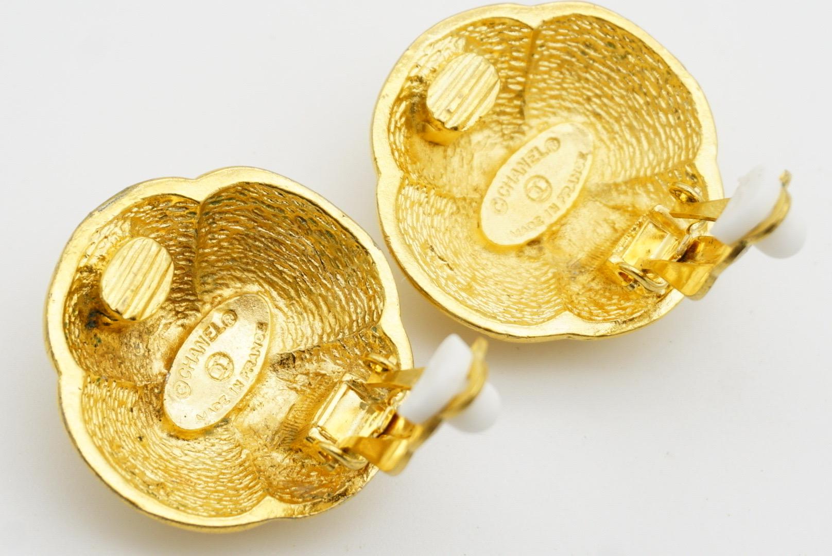 Chanel Vintage 1990s Coco Crush Classic Logo CC Camellia Cross Dome Earrings For Sale 8