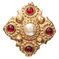 CHANEL Vintage 1990's Collection 23 gold tone red Gripoix pearl brooch
