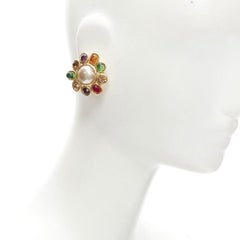 CHANEL Vintage 1990's Collection 26 gold gripoix faux pearl clip on earrings