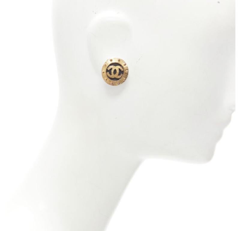 CHANEL Vintage 1990's gold black CC studded clip on earrings In Good Condition In Hong Kong, NT