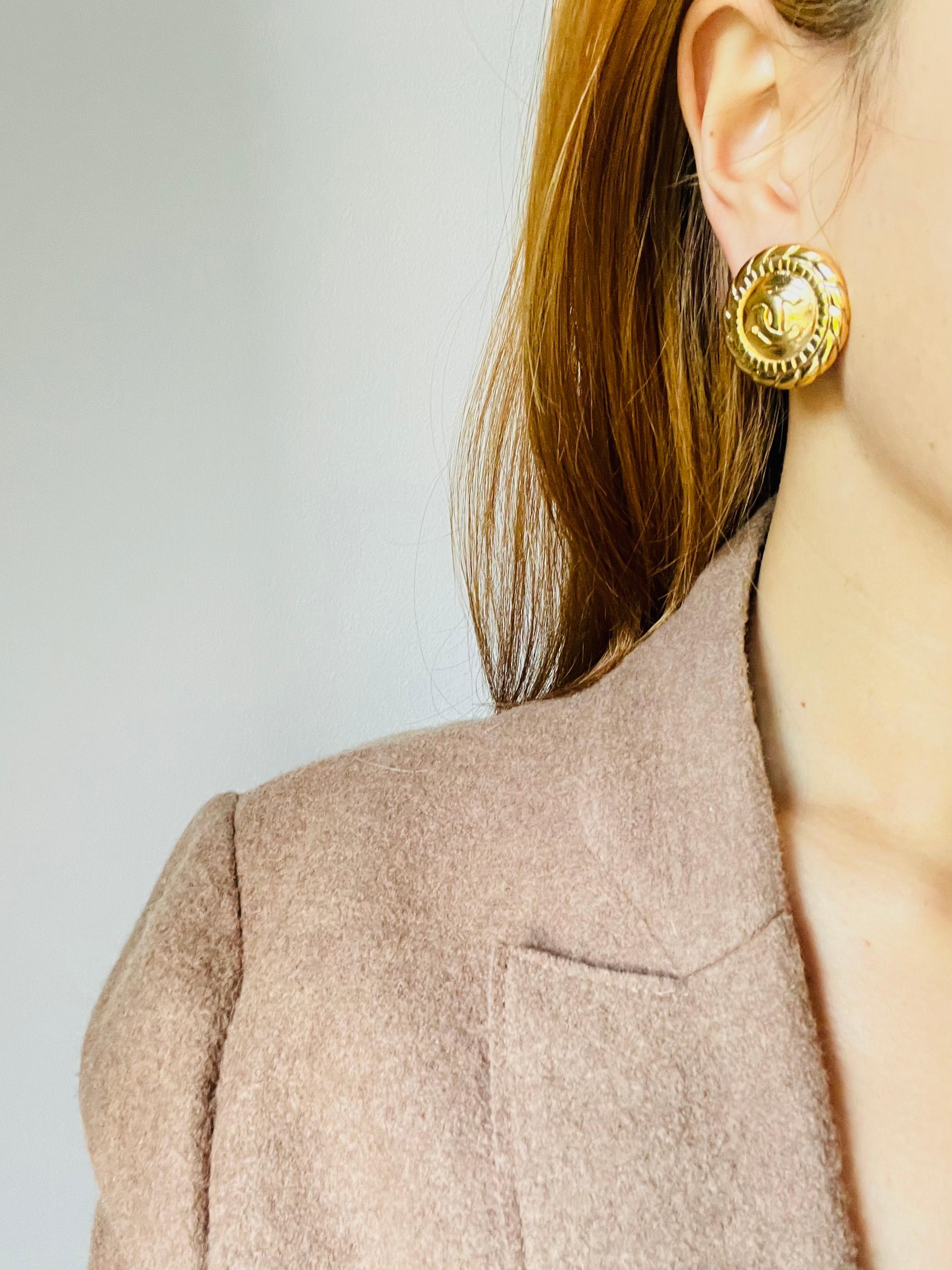 Chanel Vintage 1990's Large Logo CC Relief Coco Round Circle Rope Clip Earrings For Sale 1