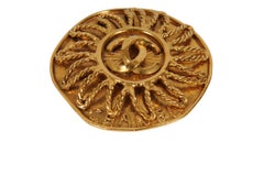 Chanel Vintage 1990s Medallion CC Logo Sun Gold Plated Brooch Brooche Pin Karl