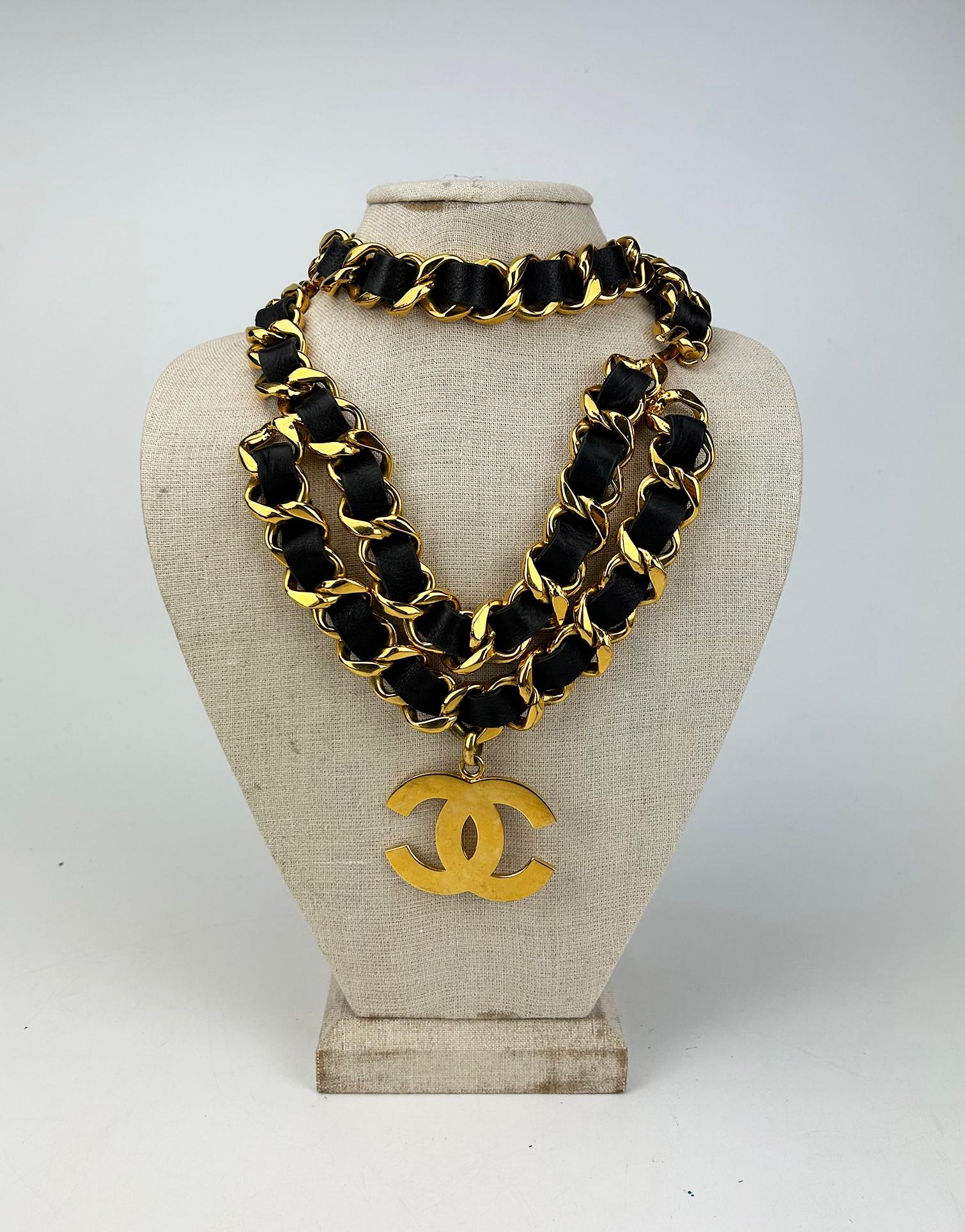 Women's Chanel Vintage 1990s Runway Iconic Double Chain Belt Necklace For Sale