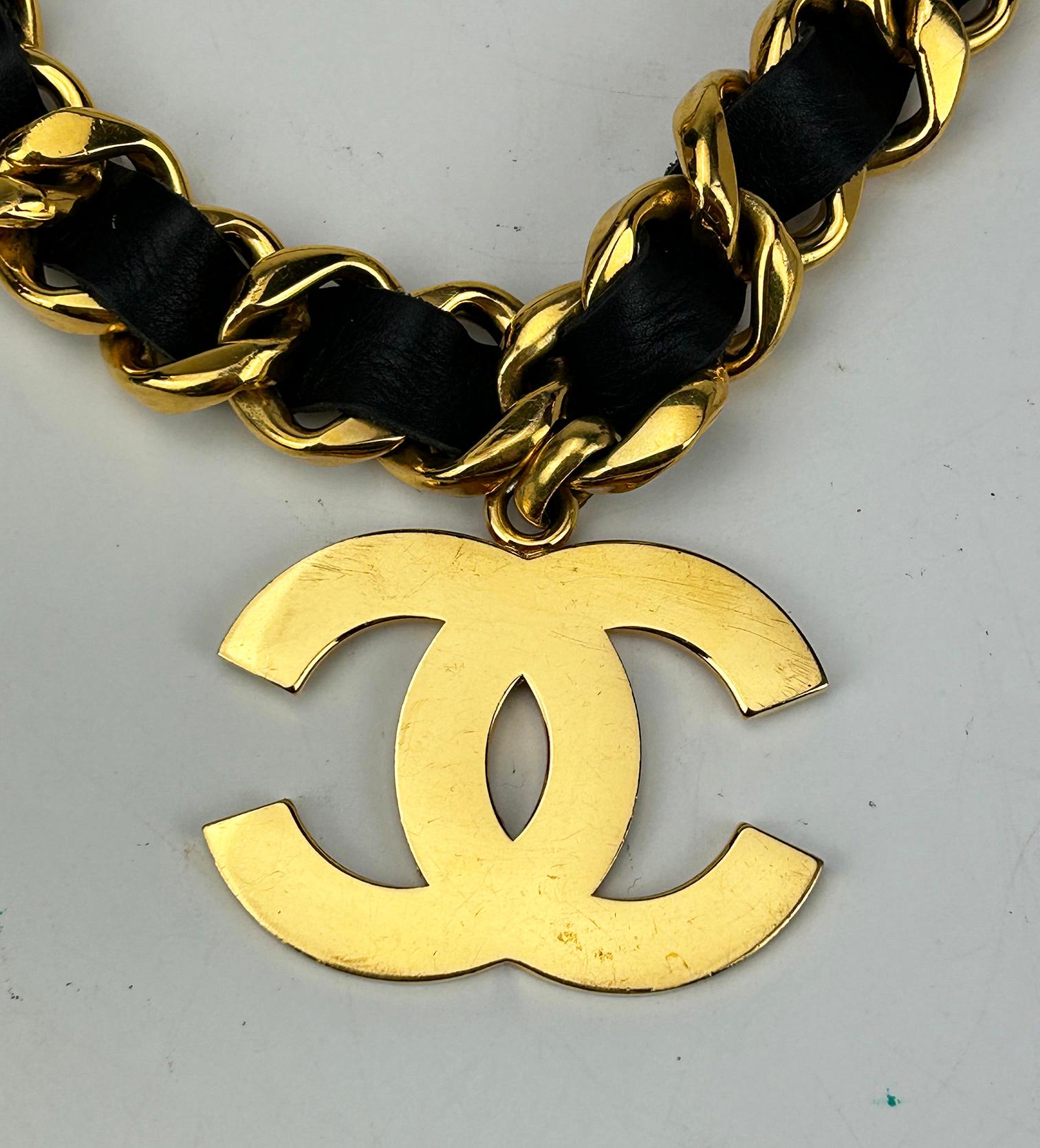 Chanel Vintage 1990s Runway Iconic Double Chain Belt Necklace For Sale 3