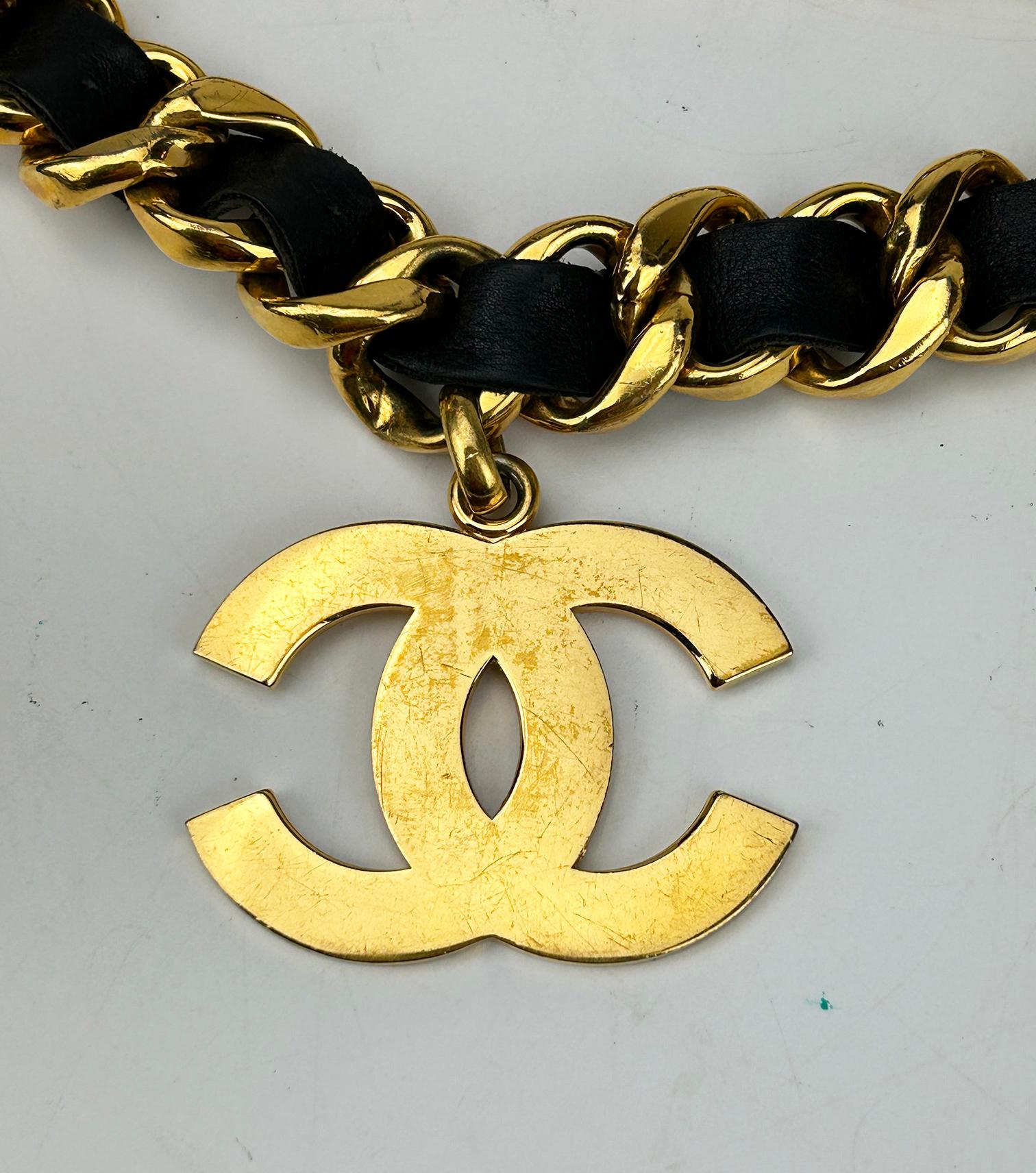 Chanel Vintage 1990s Runway Iconic Double Chain Belt Necklace For Sale 4