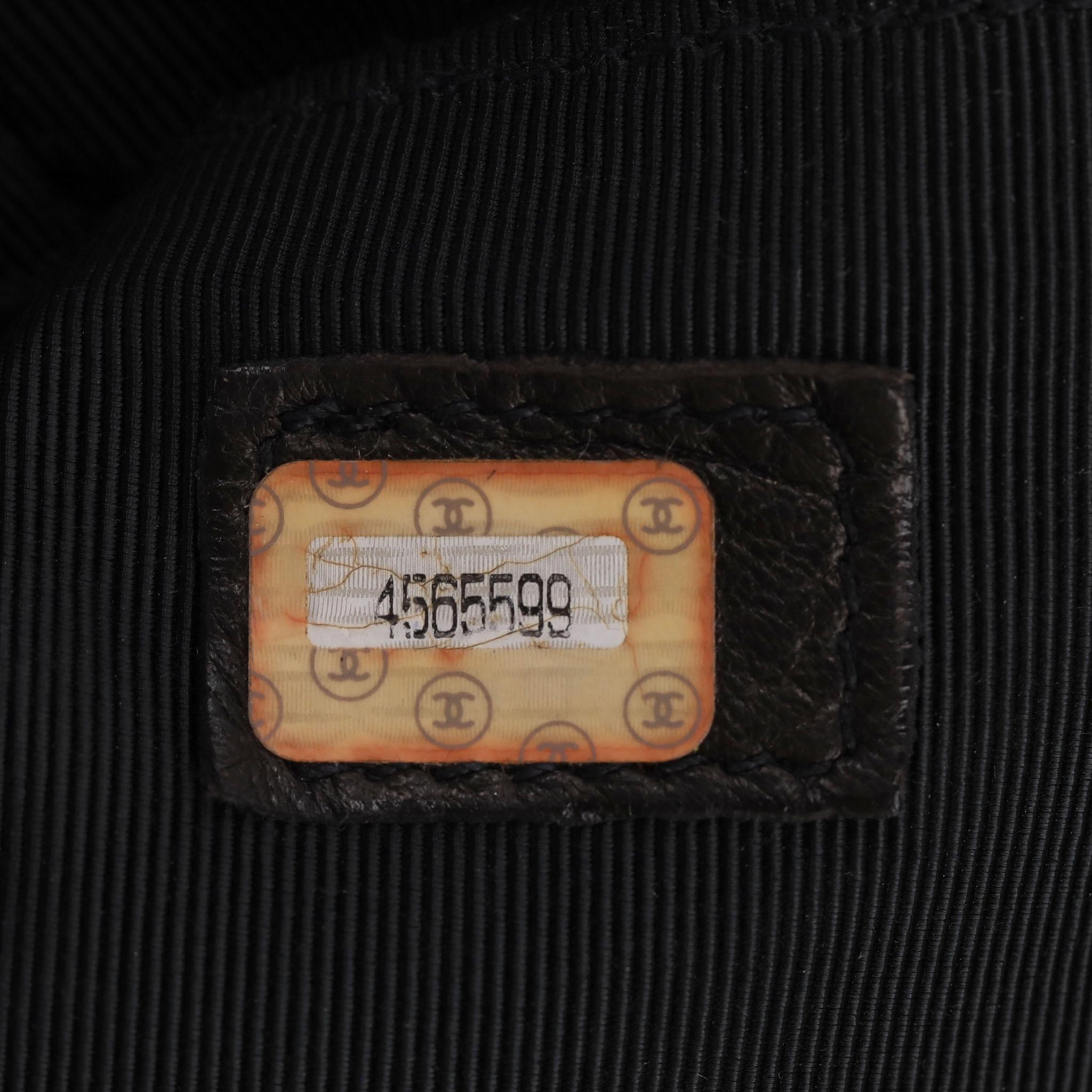 Chanel Vintage 1990er Supermodel Leder XXL Tragetasche im Angebot 4