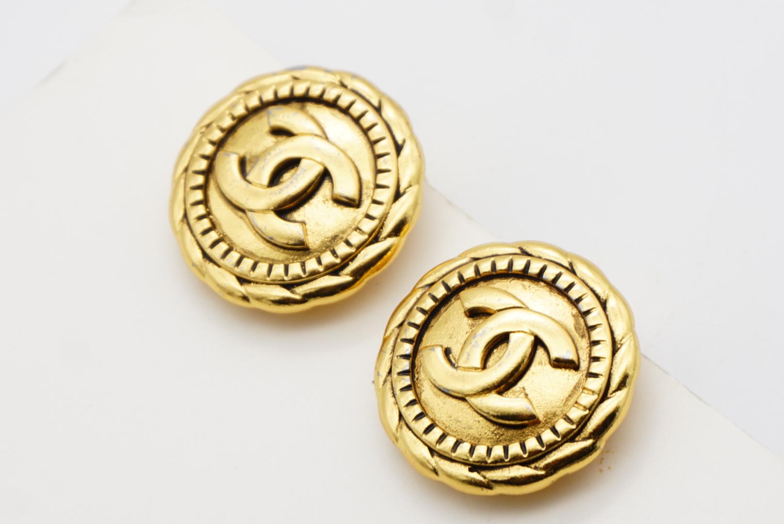 Chanel Vintage 1990's Textured Logo CC Relief Coco Round Circle Rope Earrings 4