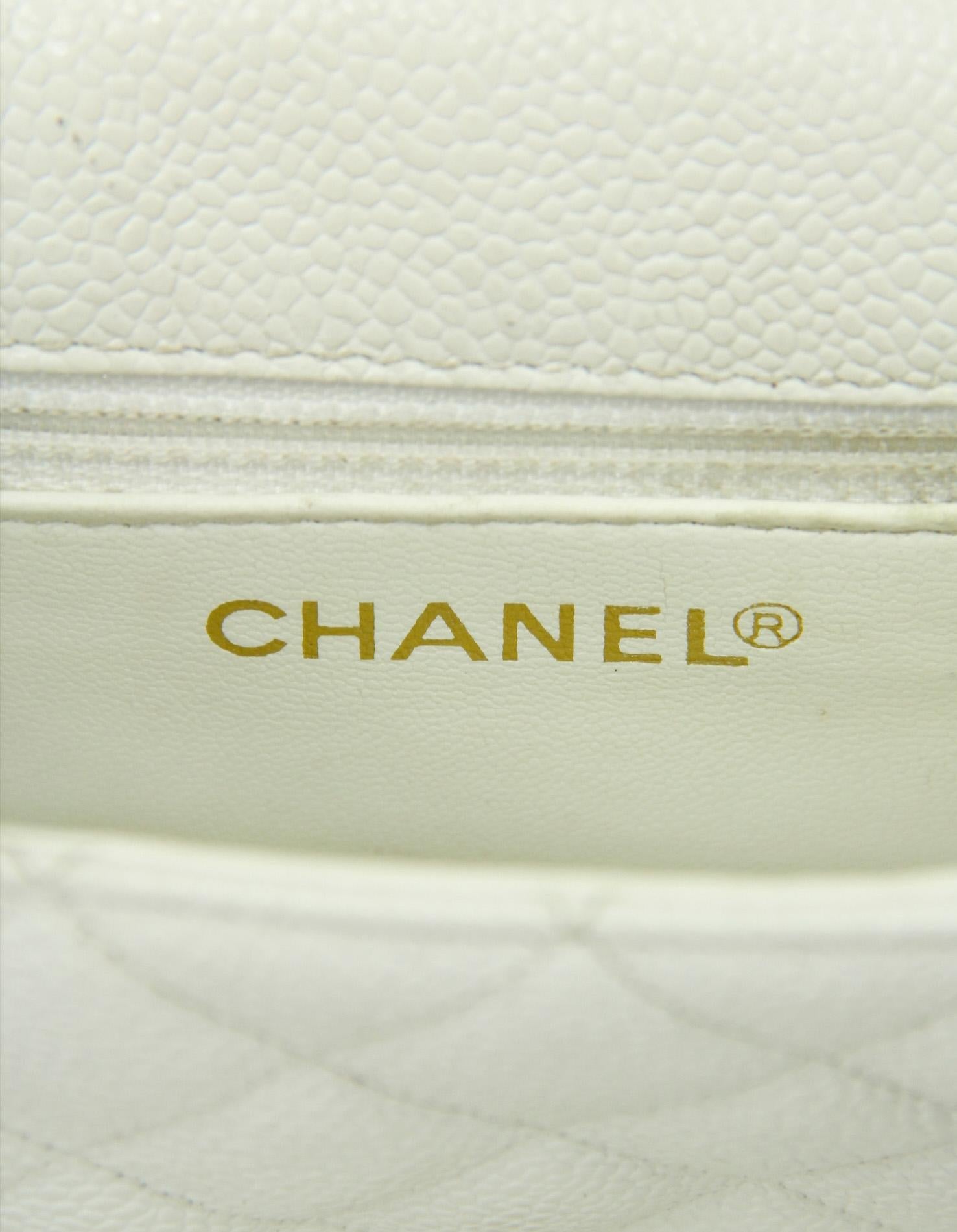 Chanel Vintage 1990s WhiteCaviar Leather Quilted Belt Bag sz 85/34