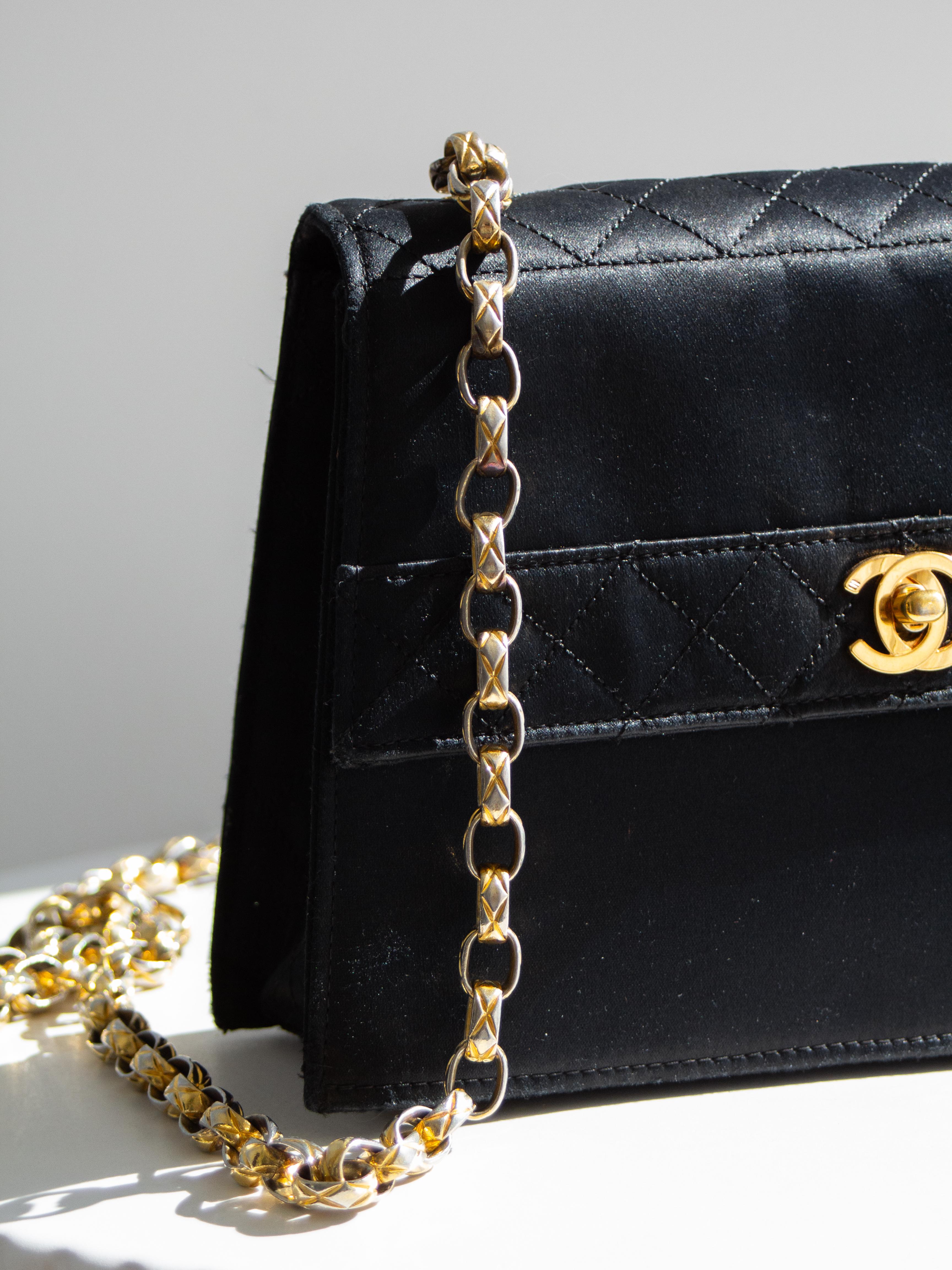 Chanel Vintage 1991 Black Satin Quilted Lambskin Trapezoid 24K Gold CC Bag For Sale 3