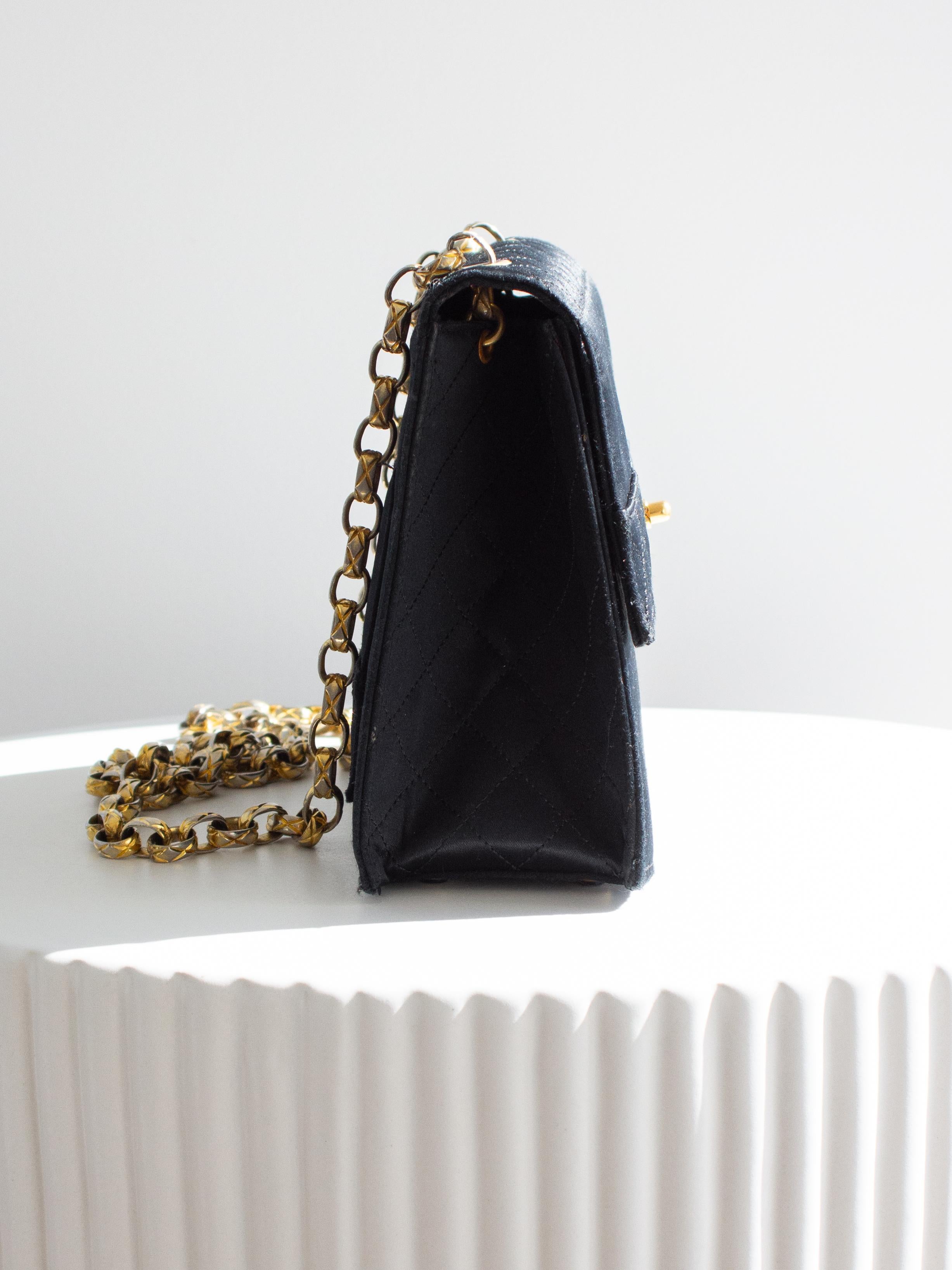 Chanel Vintage 1991 Black Satin Quilted Lambskin Trapezoid 24K Gold CC Bag For Sale 4