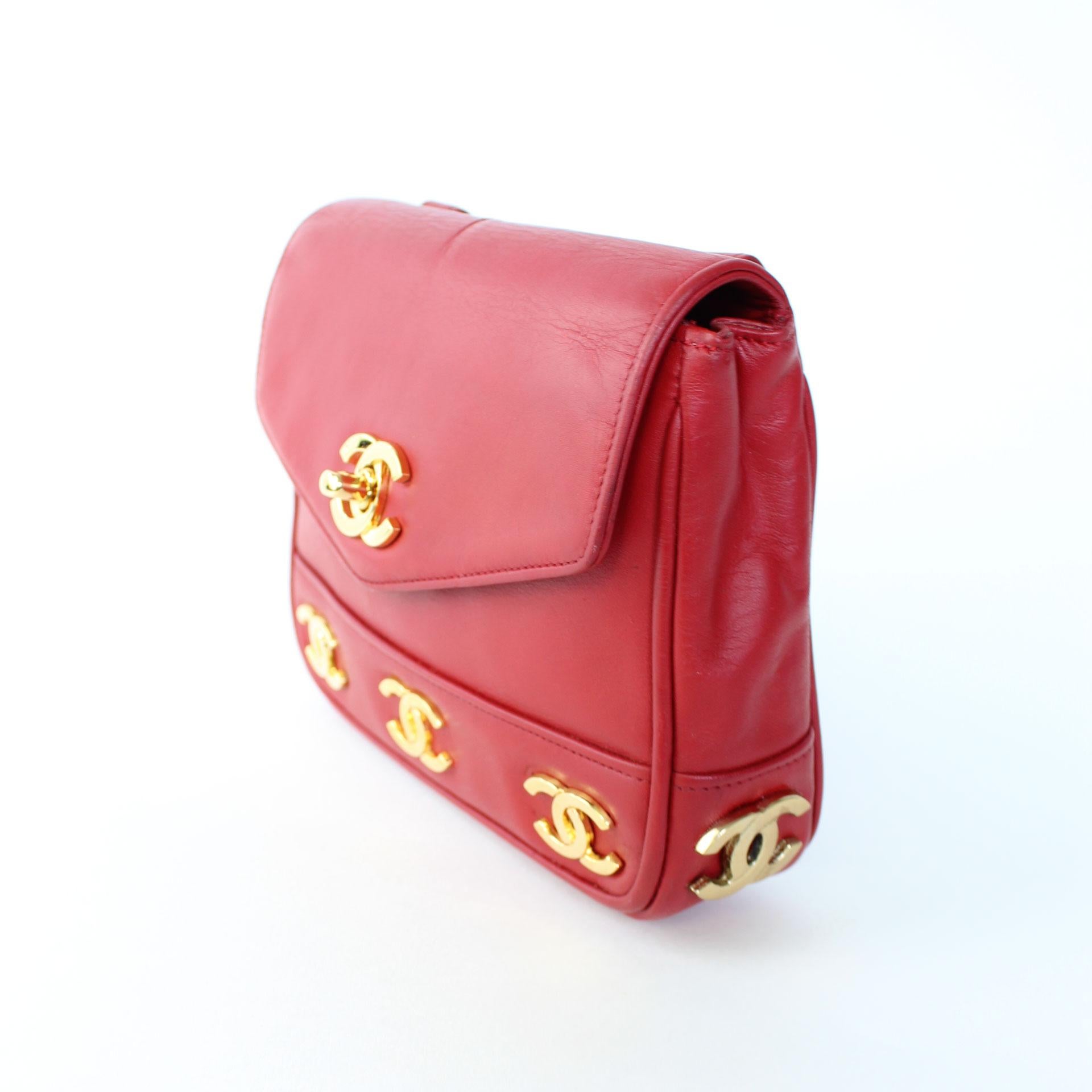 Women's or Men's Chanel Vintage 1991 Rare Red Triple Cc Logos Waist Belt Fanny Pack Bum Bag  For Sale