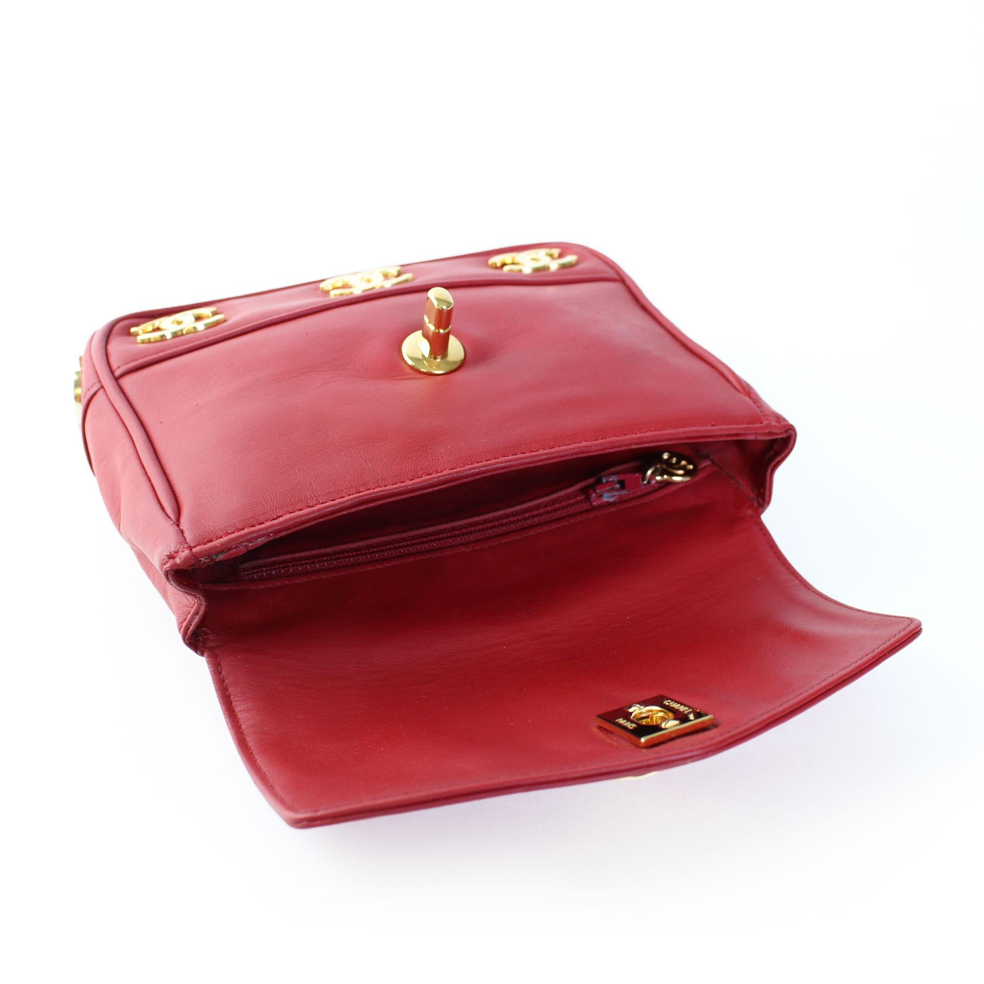 Chanel Vintage 1991 Rare Red Triple Cc Logos Waist Belt Fanny Pack Bum Bag  For Sale 3