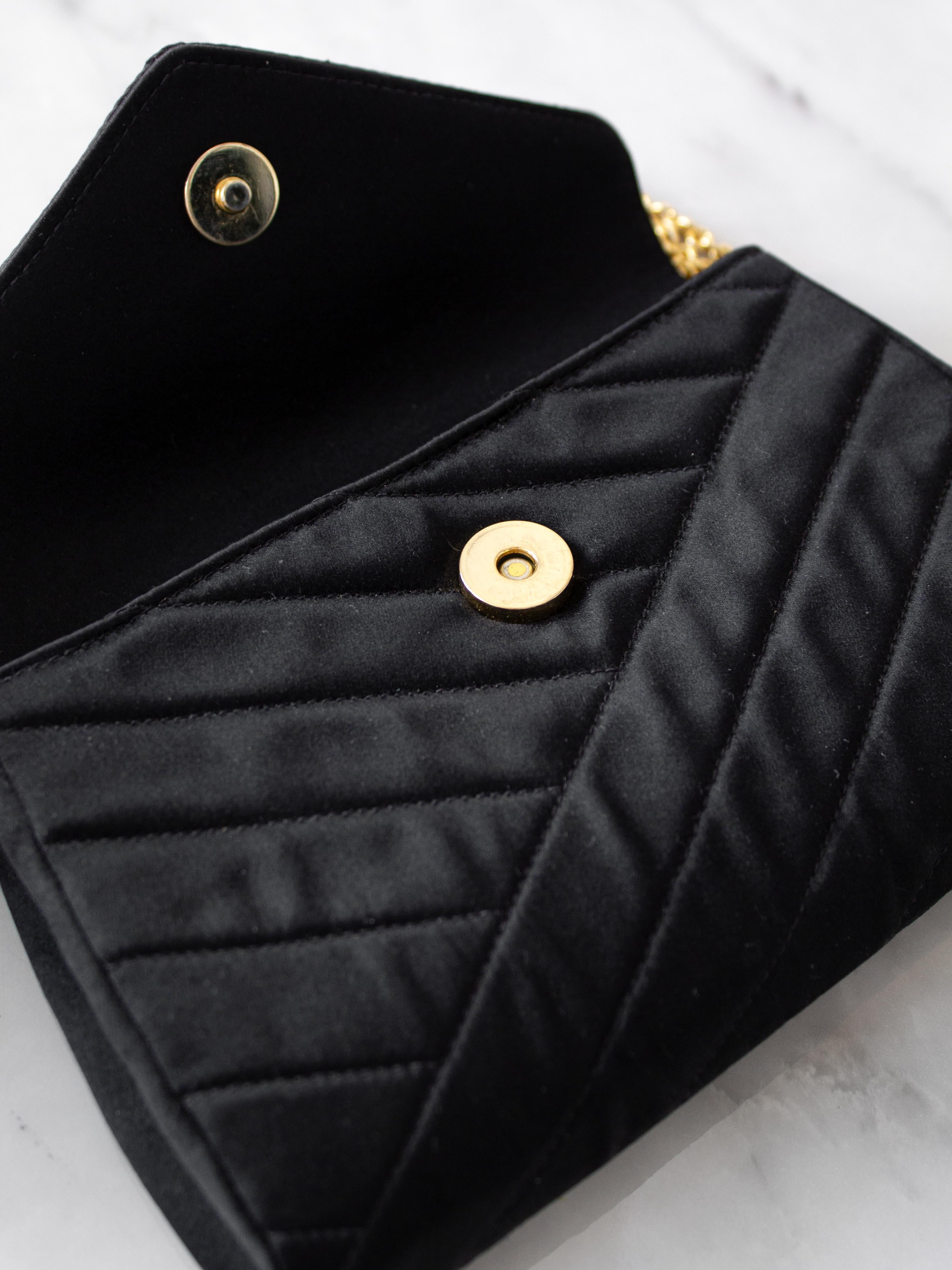 Chanel Vintage 1992 Black Gold Crystal Embellished CC Satin Diagonal Evening Bag For Sale 4