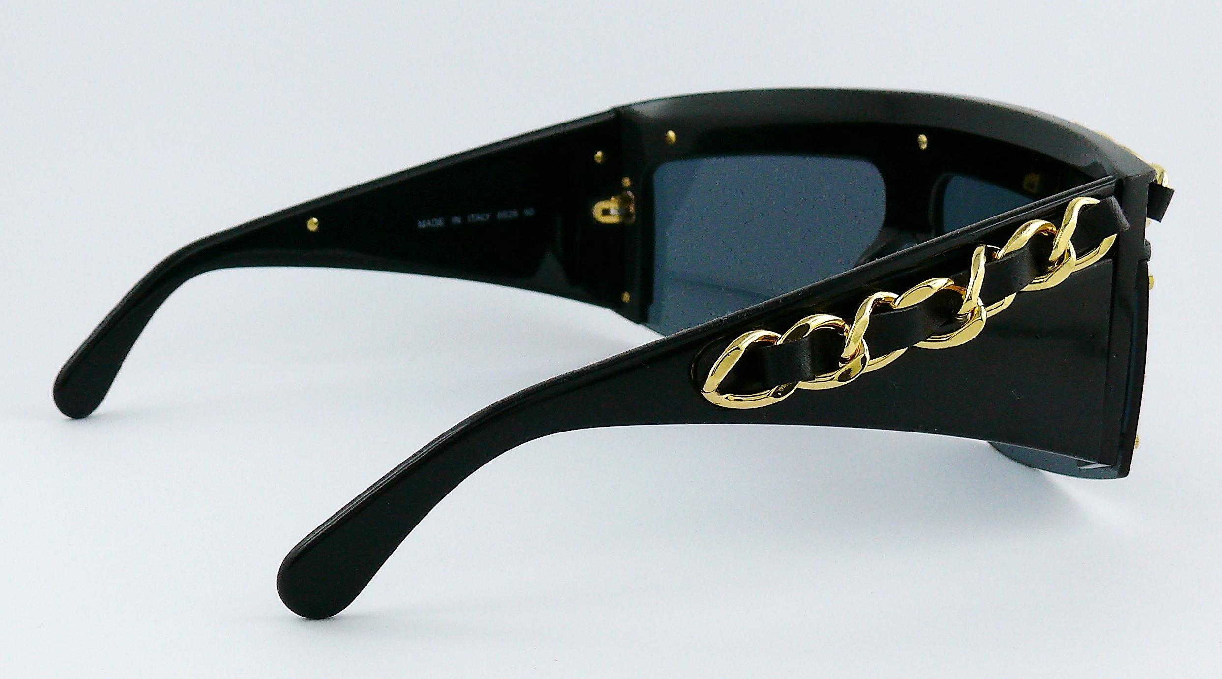 Chanel Vintage 1992 Iconic Leather Chain Sunglasses 3