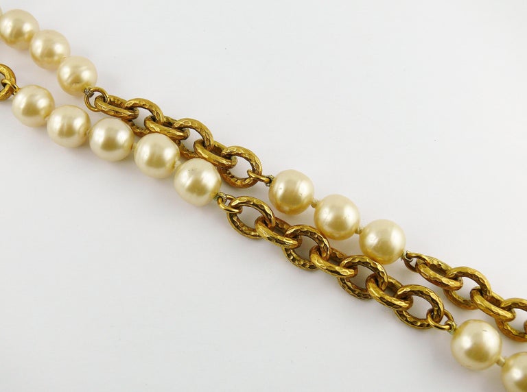 Chanel Vintage 1993 Chunky Gold Toned Chain Pearl Necklace CC Medallion ...