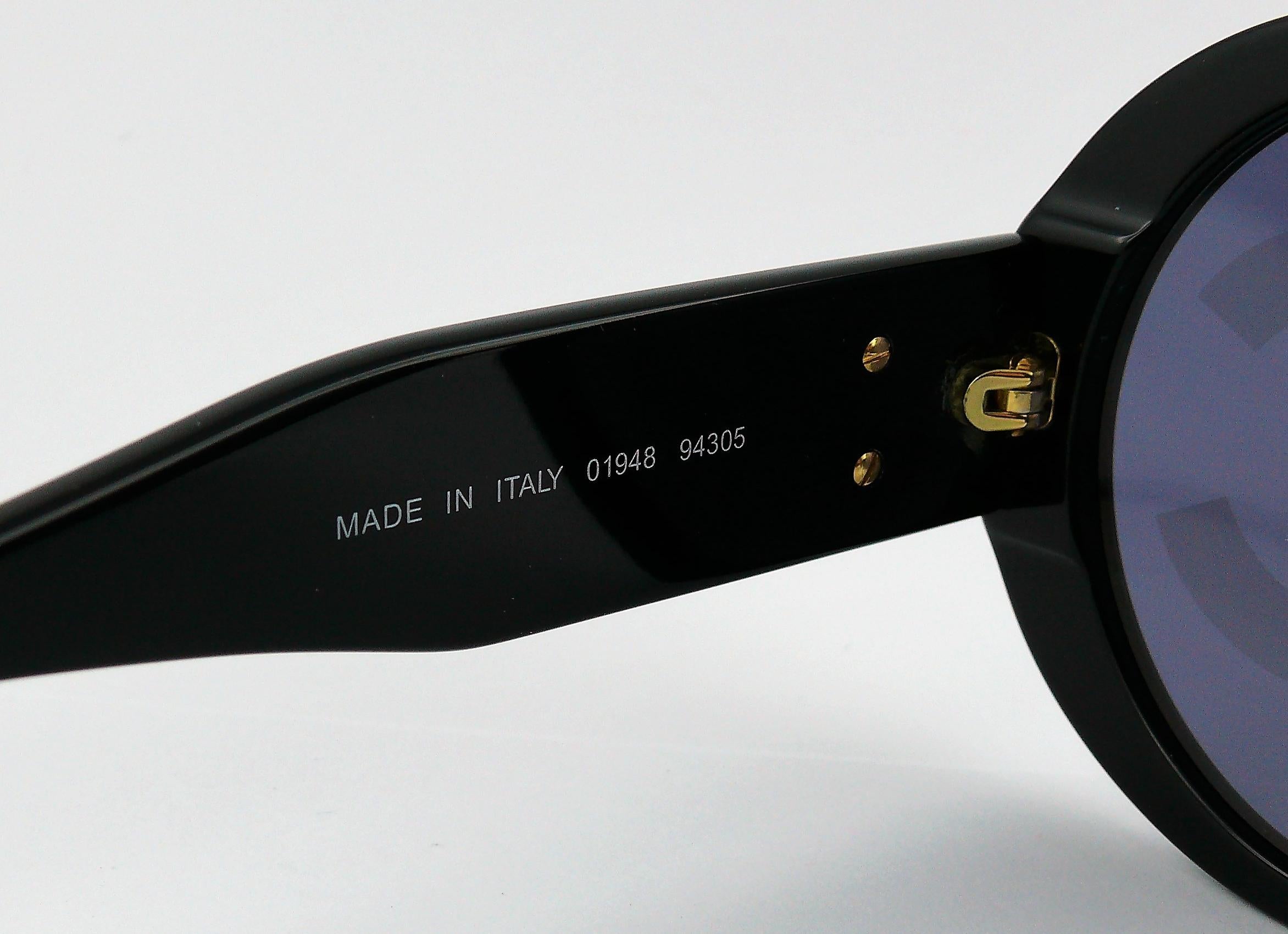Chanel Vintage 1993 Iconic CC Lenses Black Sunglasses 9