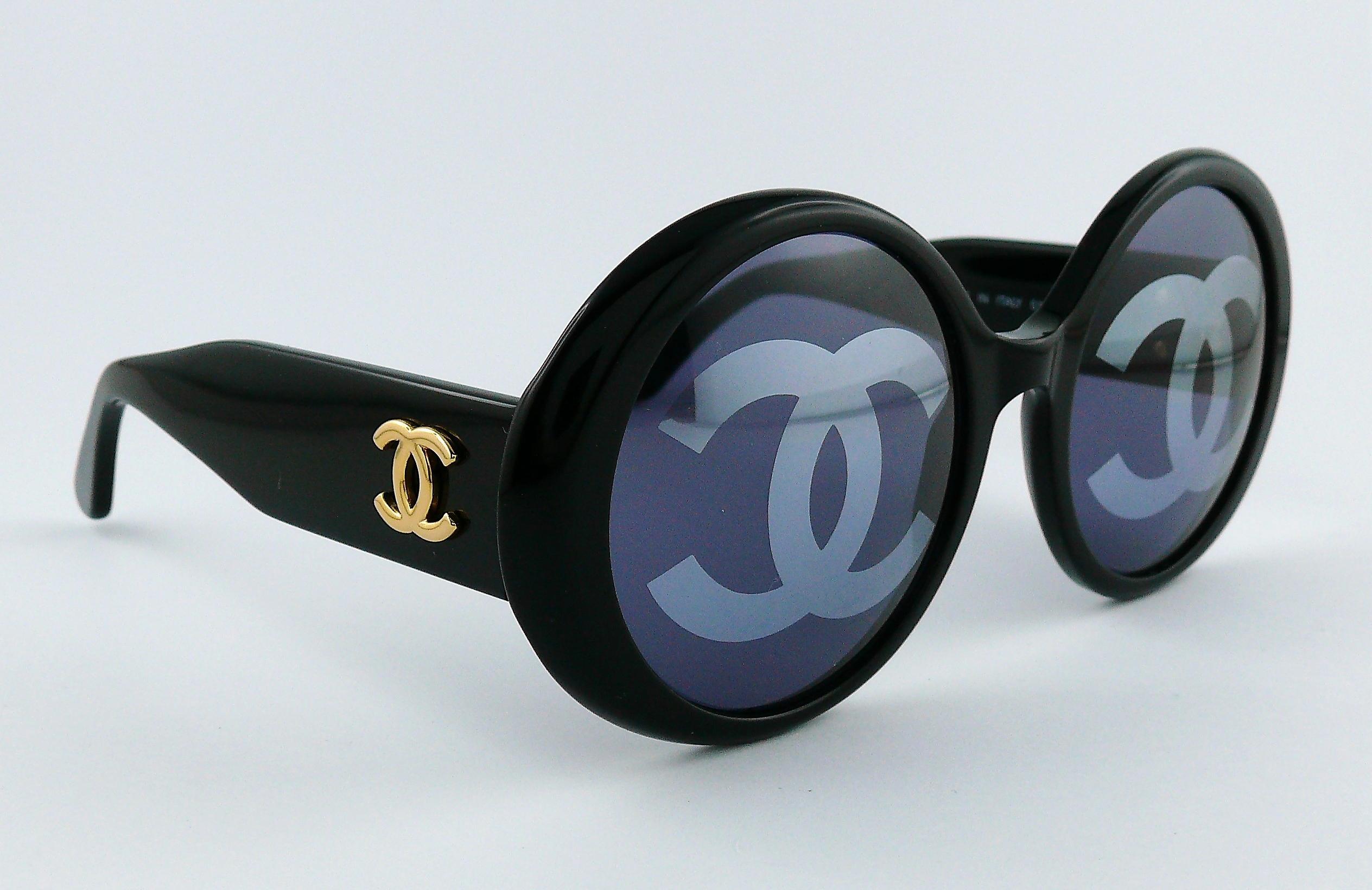 Women's Chanel Vintage 1993 Iconic CC Lenses Black Sunglasses