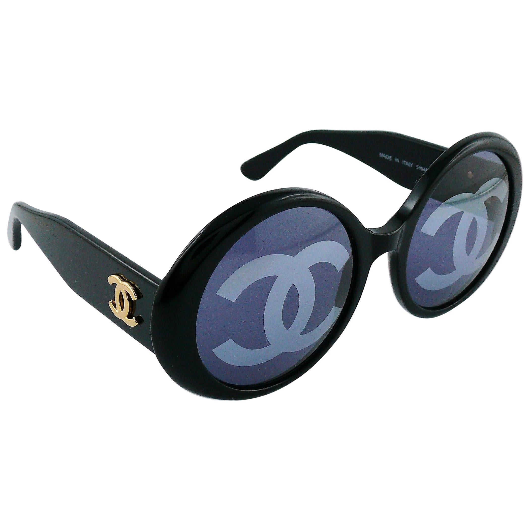 Chanel Vintage 1993 Iconic CC Lenses Black Sunglasses at 1stDibs