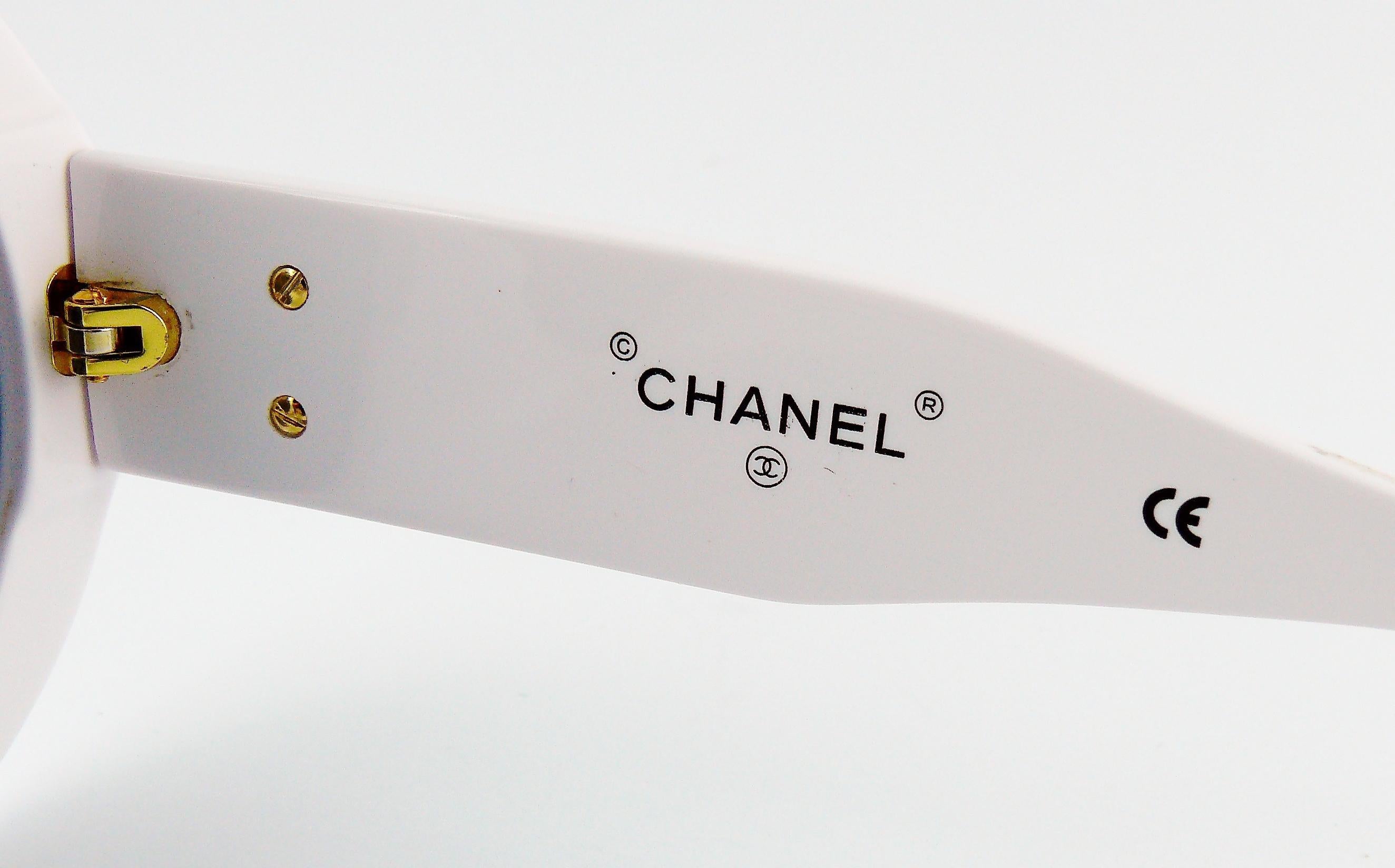 Chanel Vintage 1993 Iconic CC Lenses White Sunglasses 5