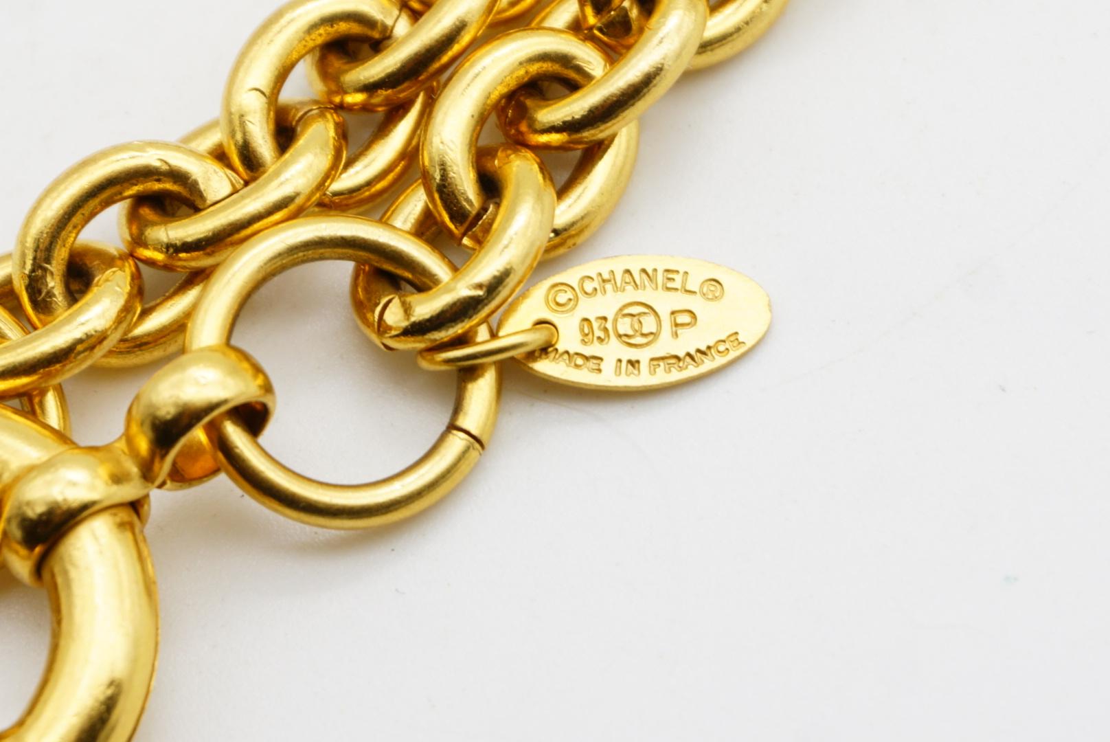 Chanel Vintage 1993 Large Logo CC Coco Knot Bow Circle Medallion